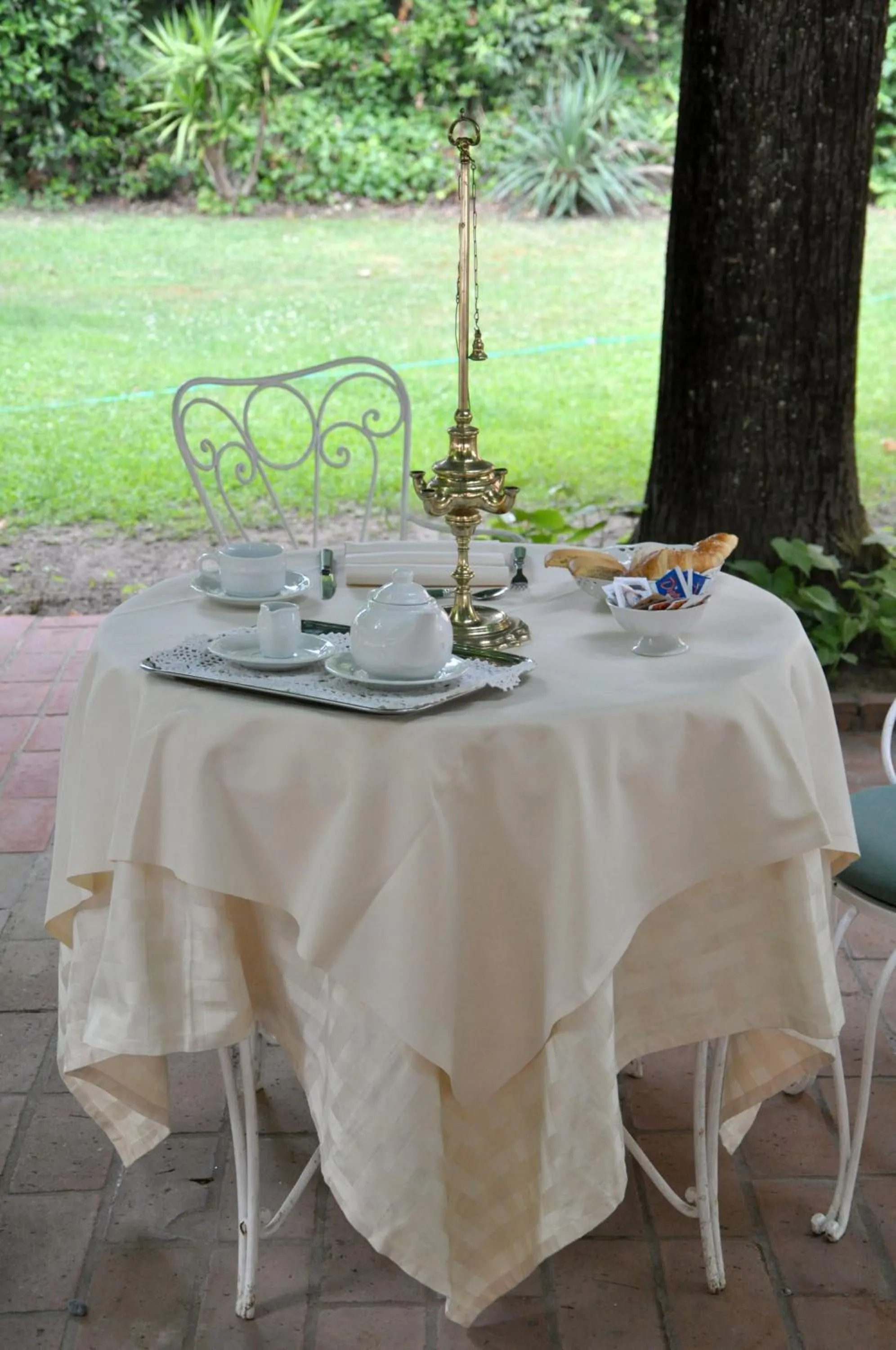 Patio in Hotel Bellonda