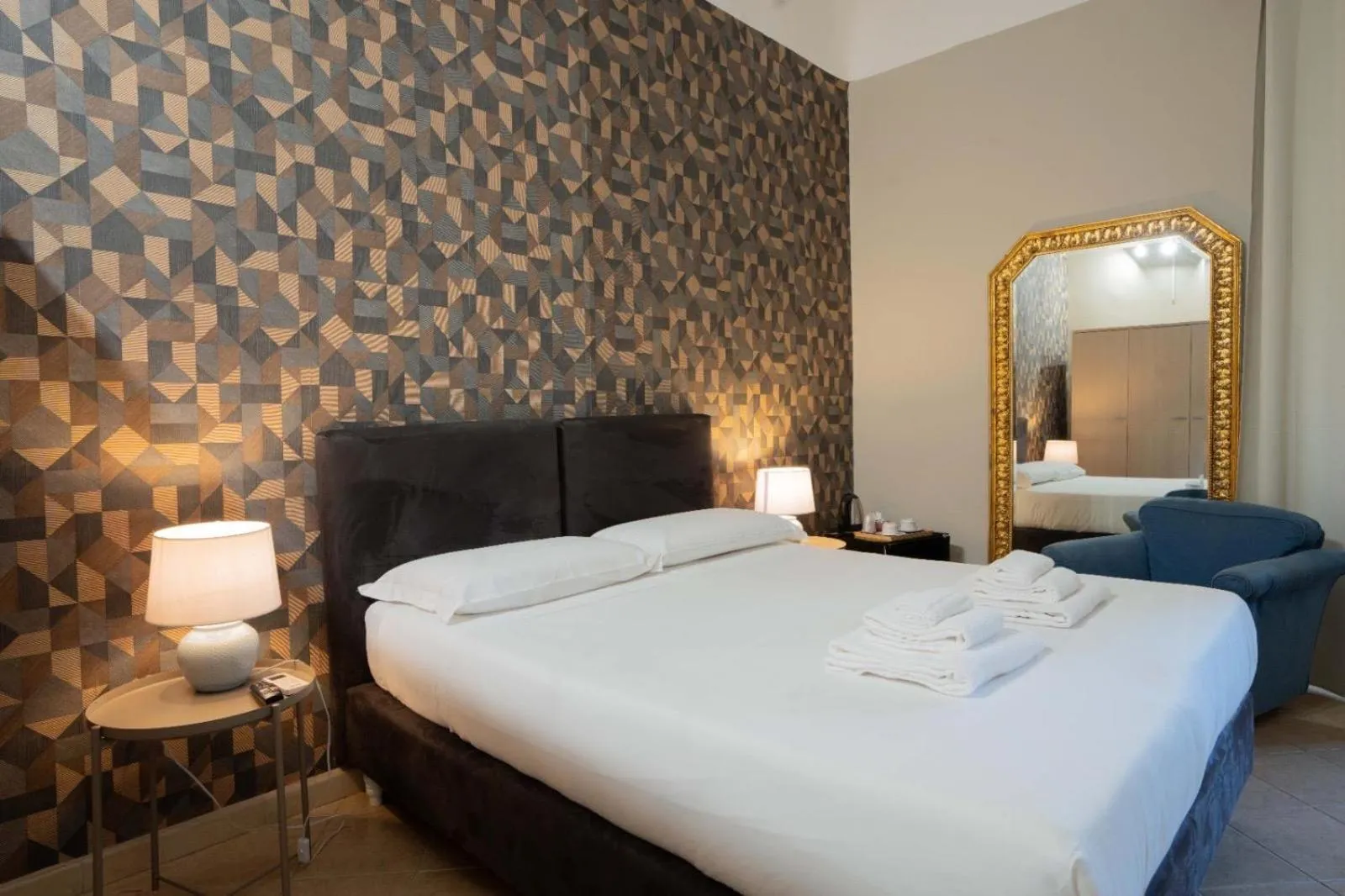 Bed in Hotel Trieste