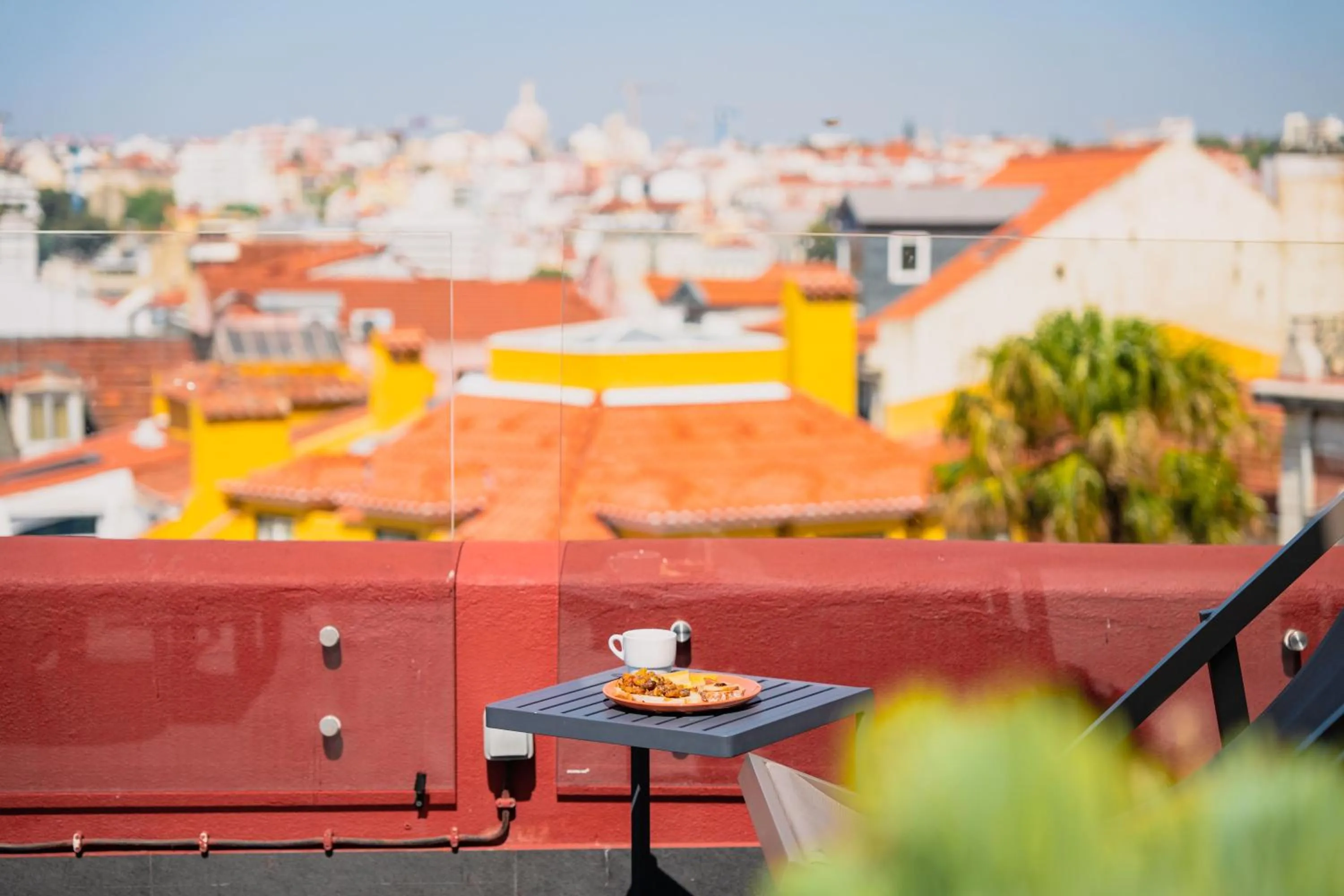 Day in Monte Belvedere Hotel by Shiadu