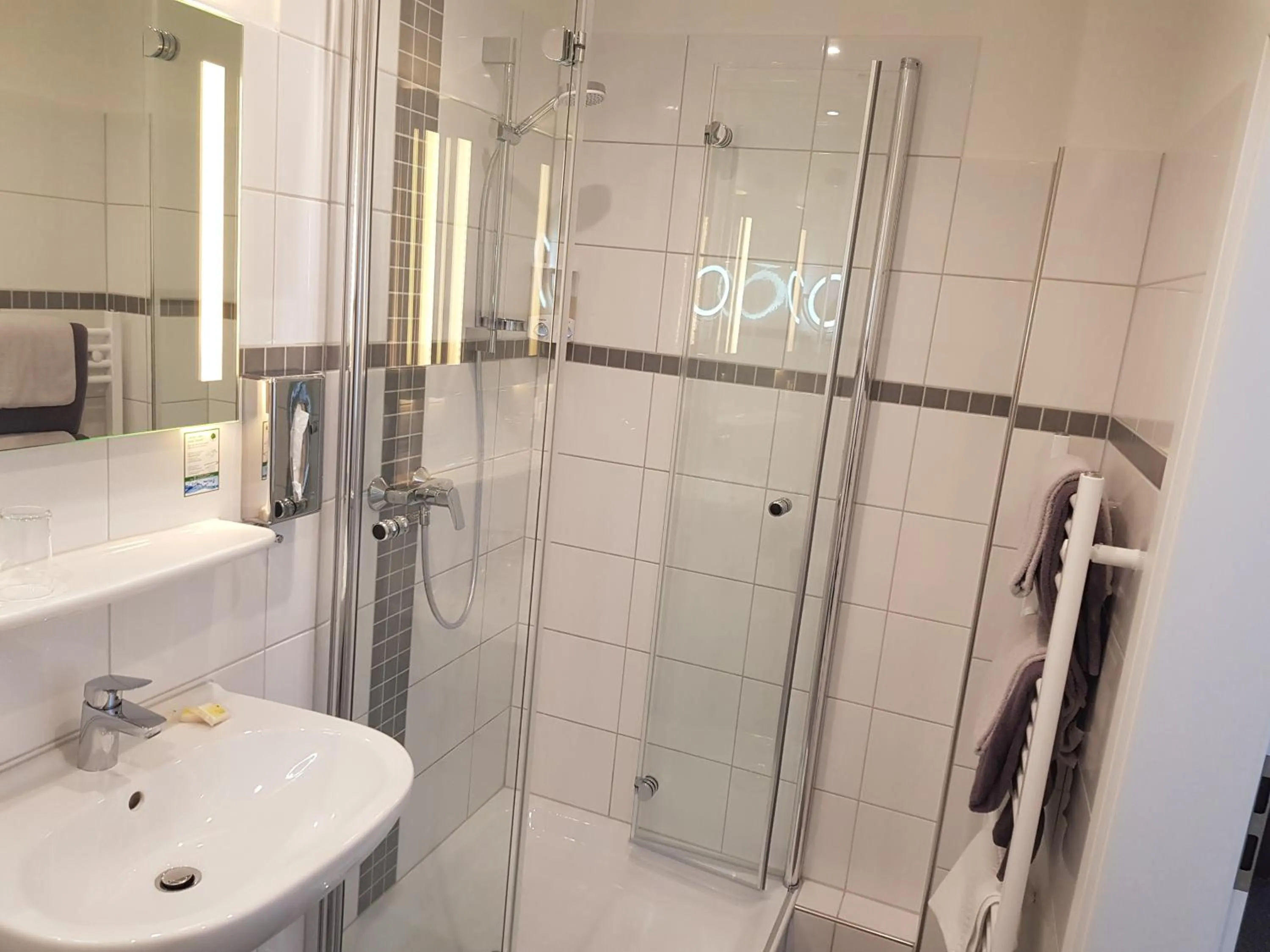 Bathroom in Hotel zum Anker