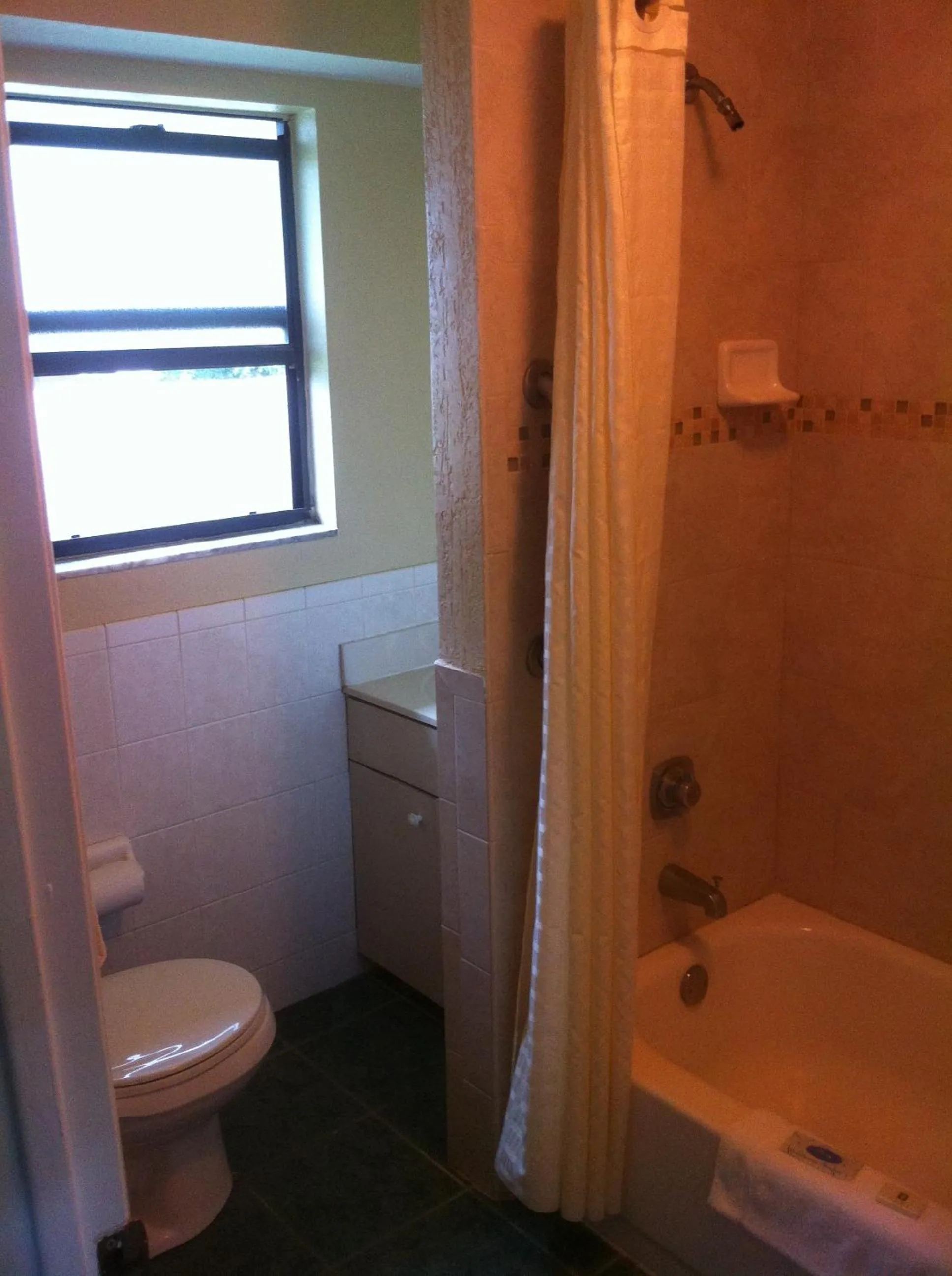 Bathroom in Orange City Motel - Orange City