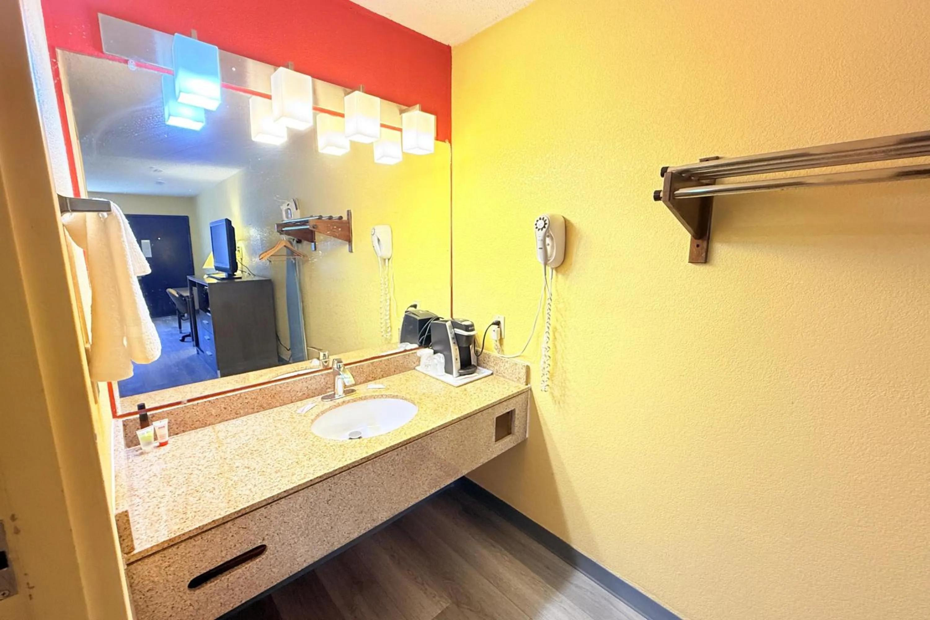 Bathroom in OYO Hotel Williamston