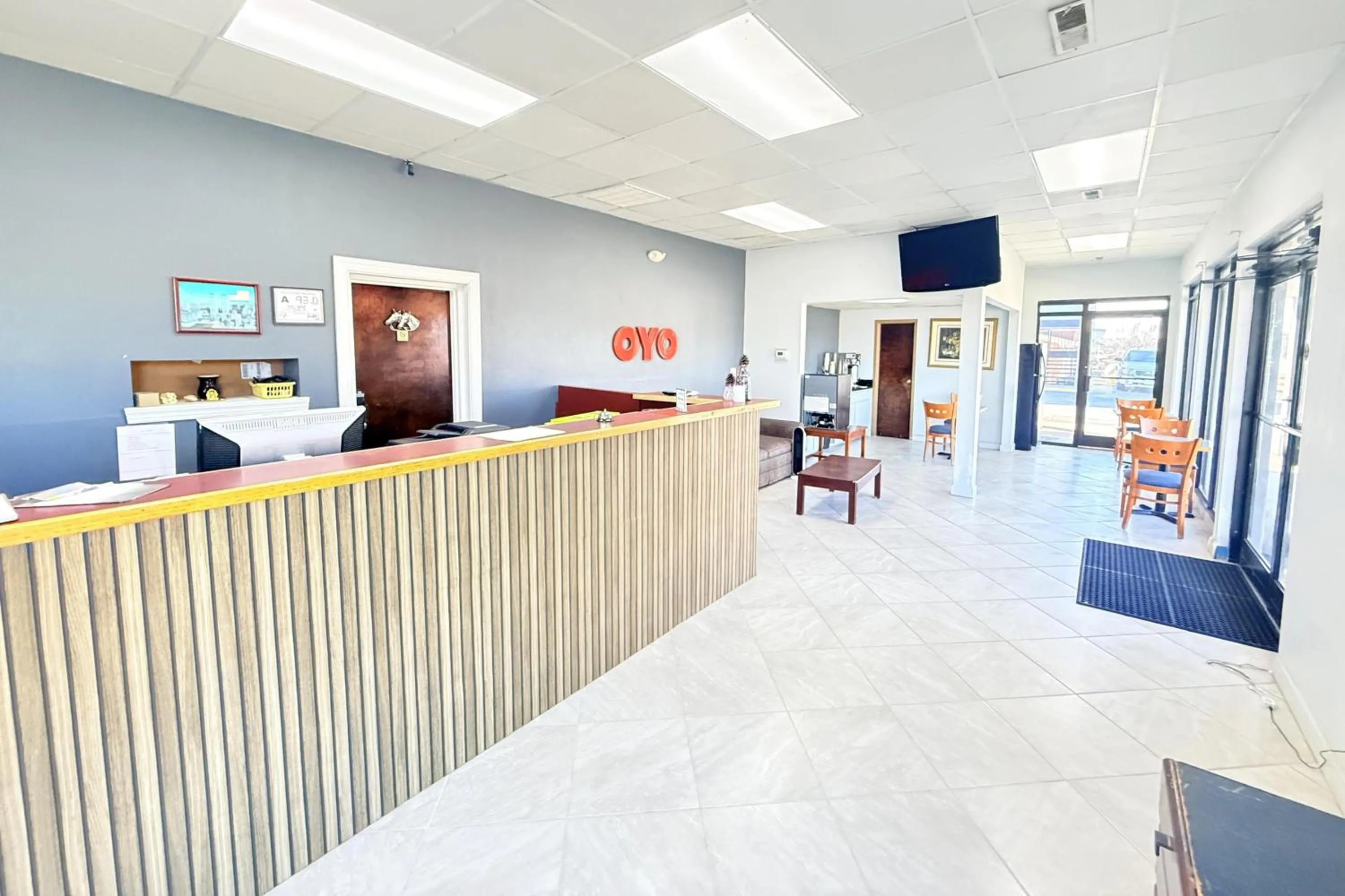 Lobby or reception in OYO Hotel Williamston