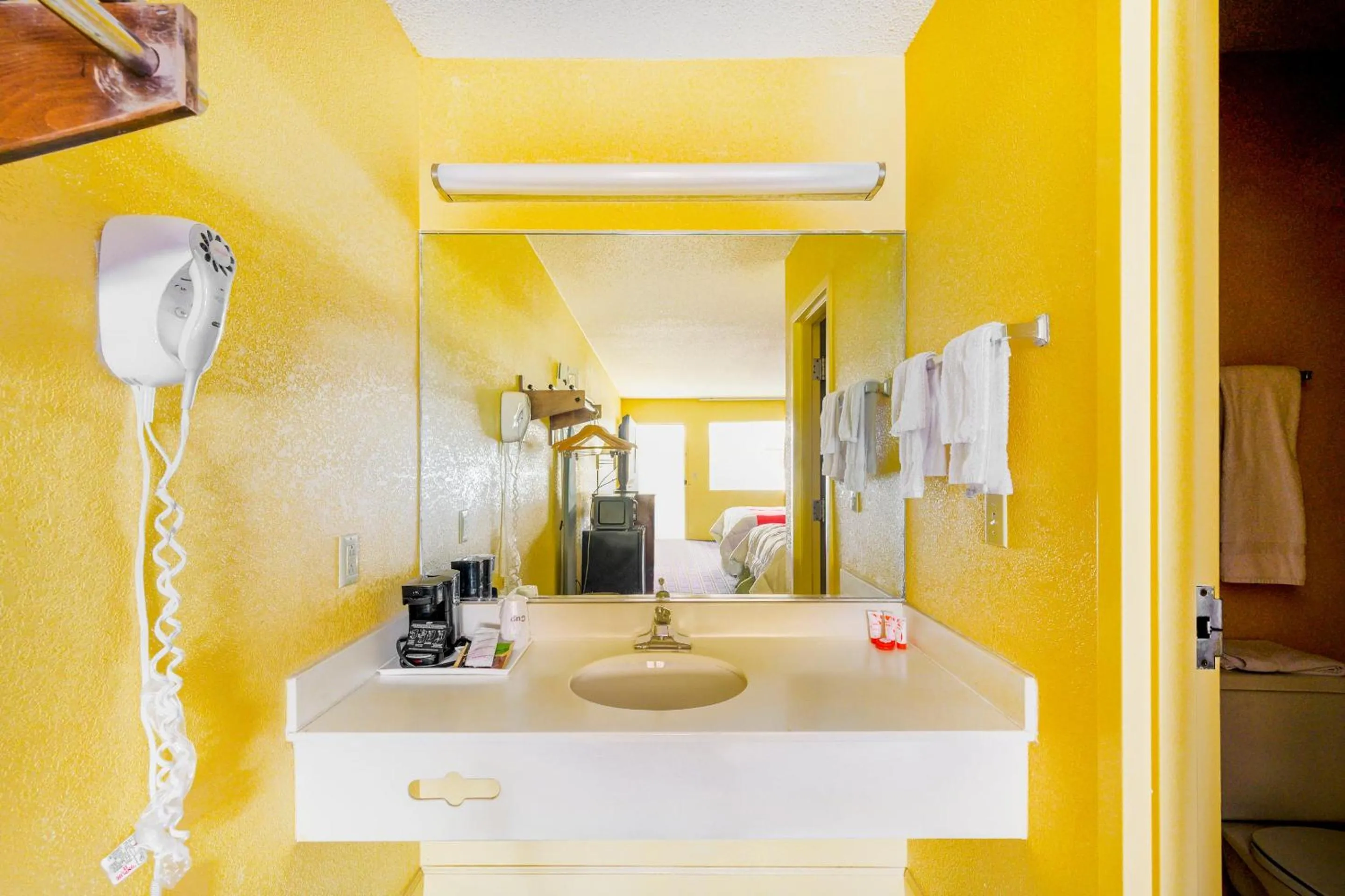 Bathroom in OYO Hotel Williamston