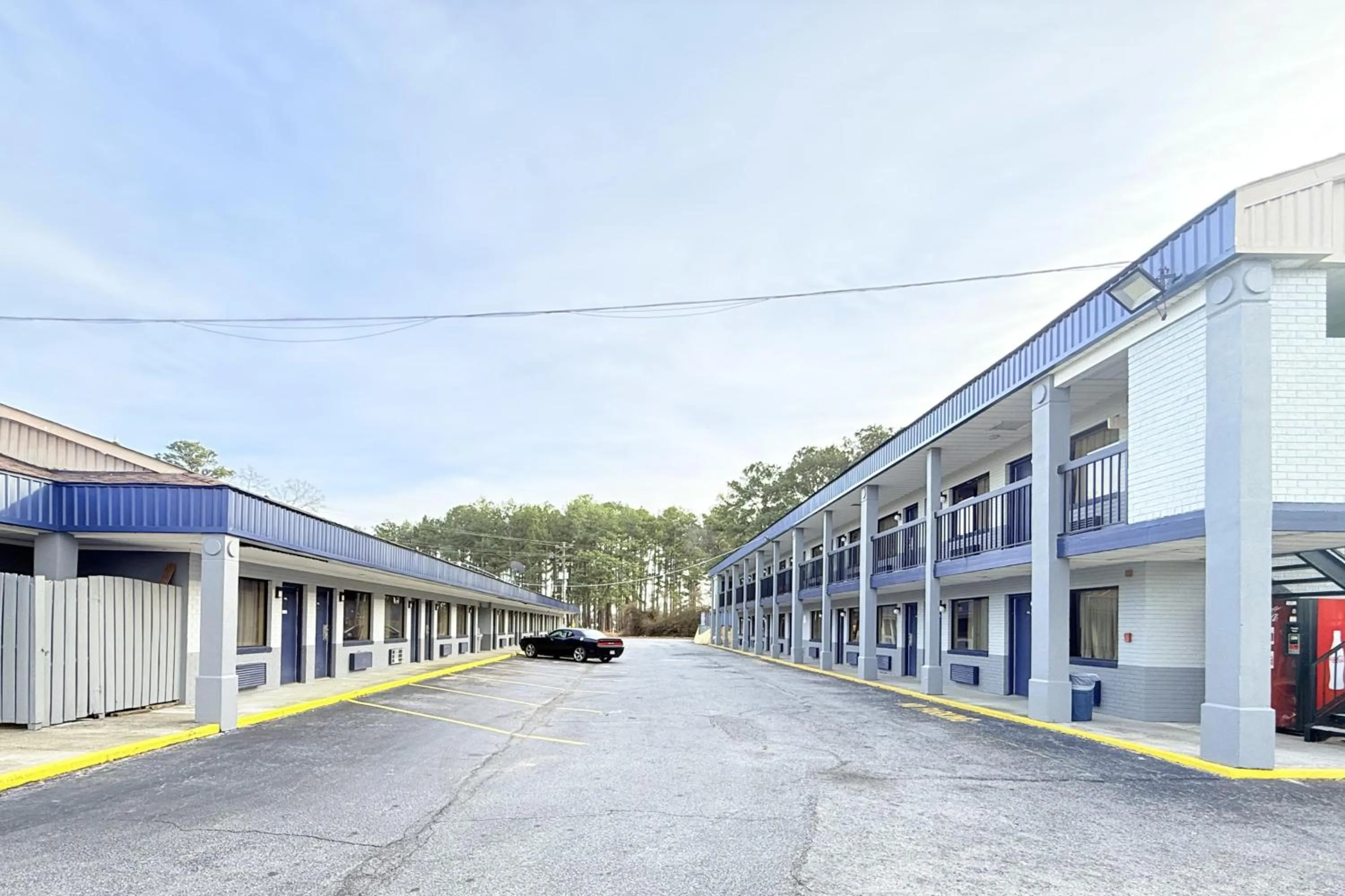 Parking in OYO Hotel Williamston