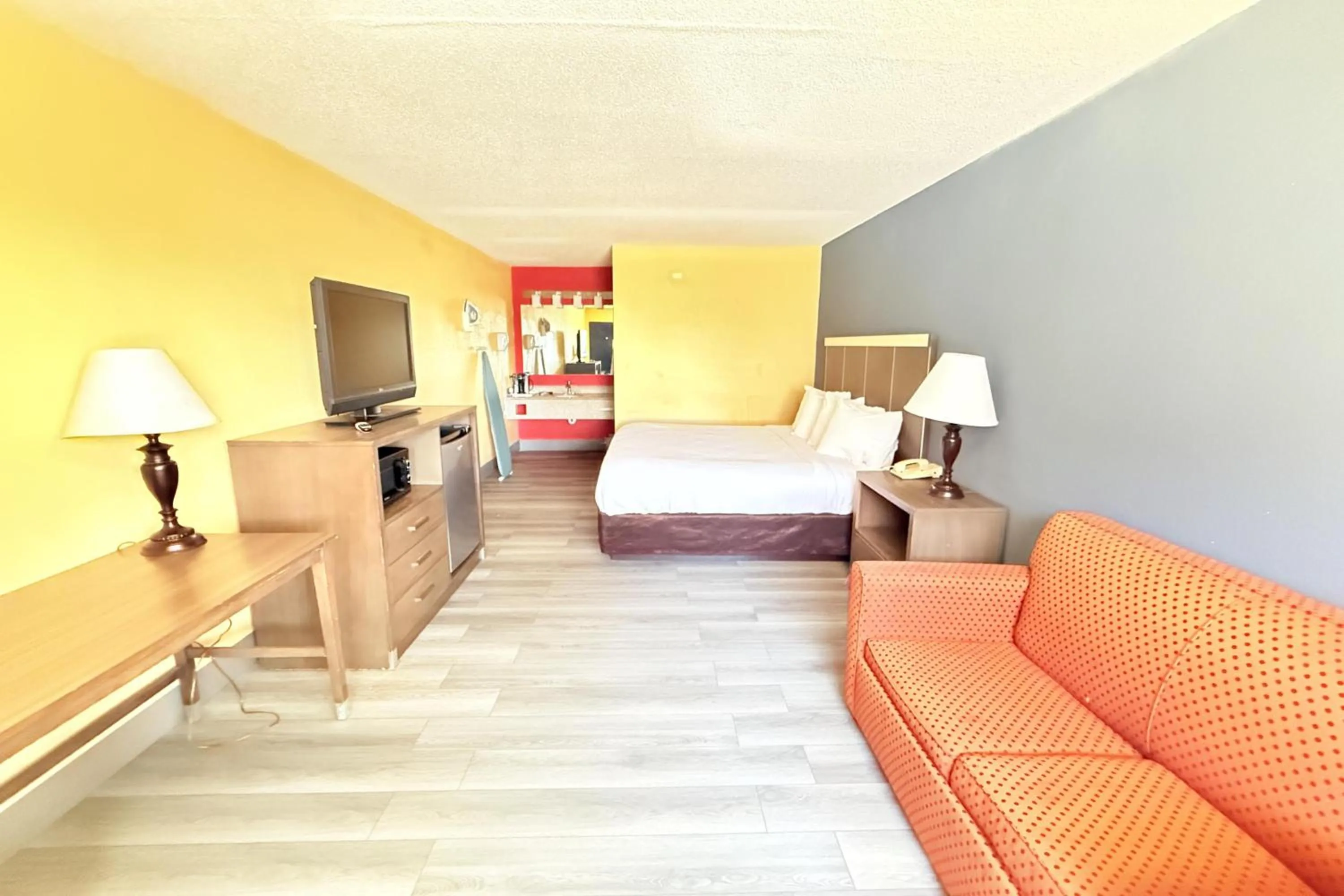 Bedroom, Bed in OYO Hotel Williamston