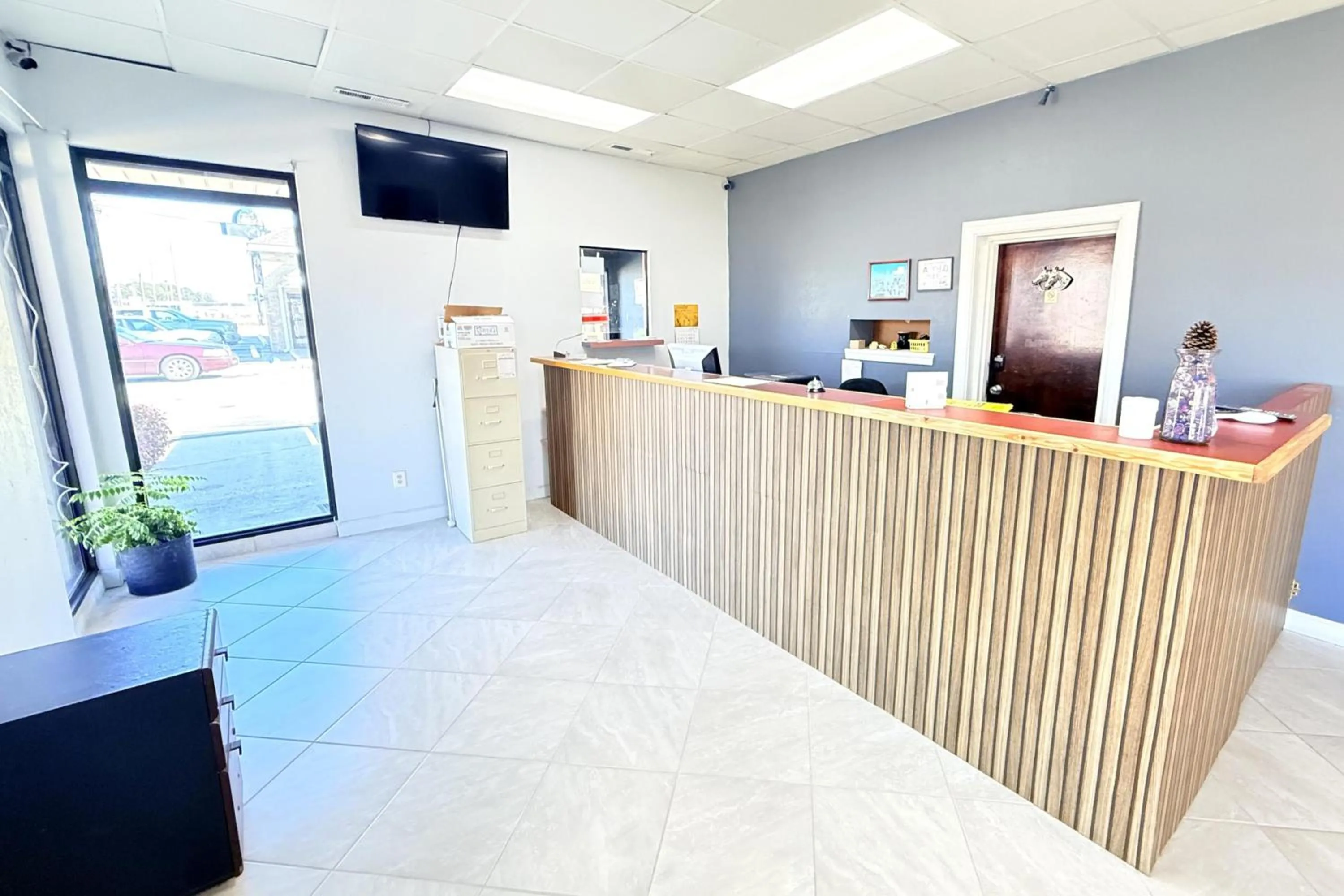 Lobby or reception in OYO Hotel Williamston