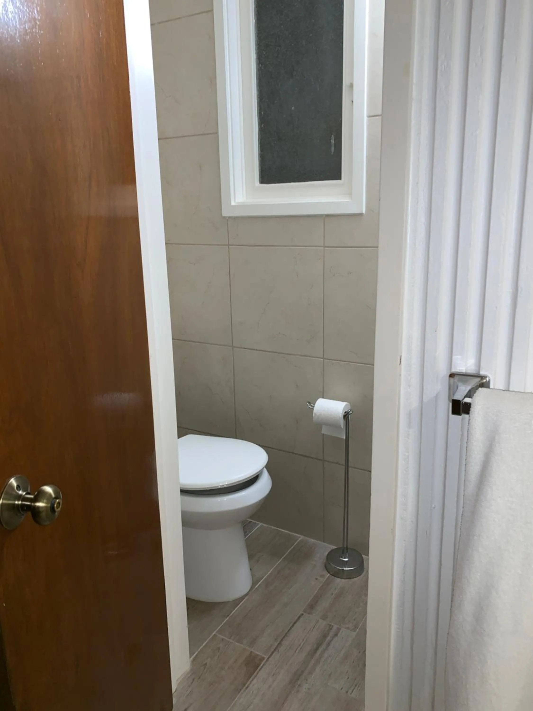 Bathroom in Dali Suites -Accommodations in Playas de Tijuana