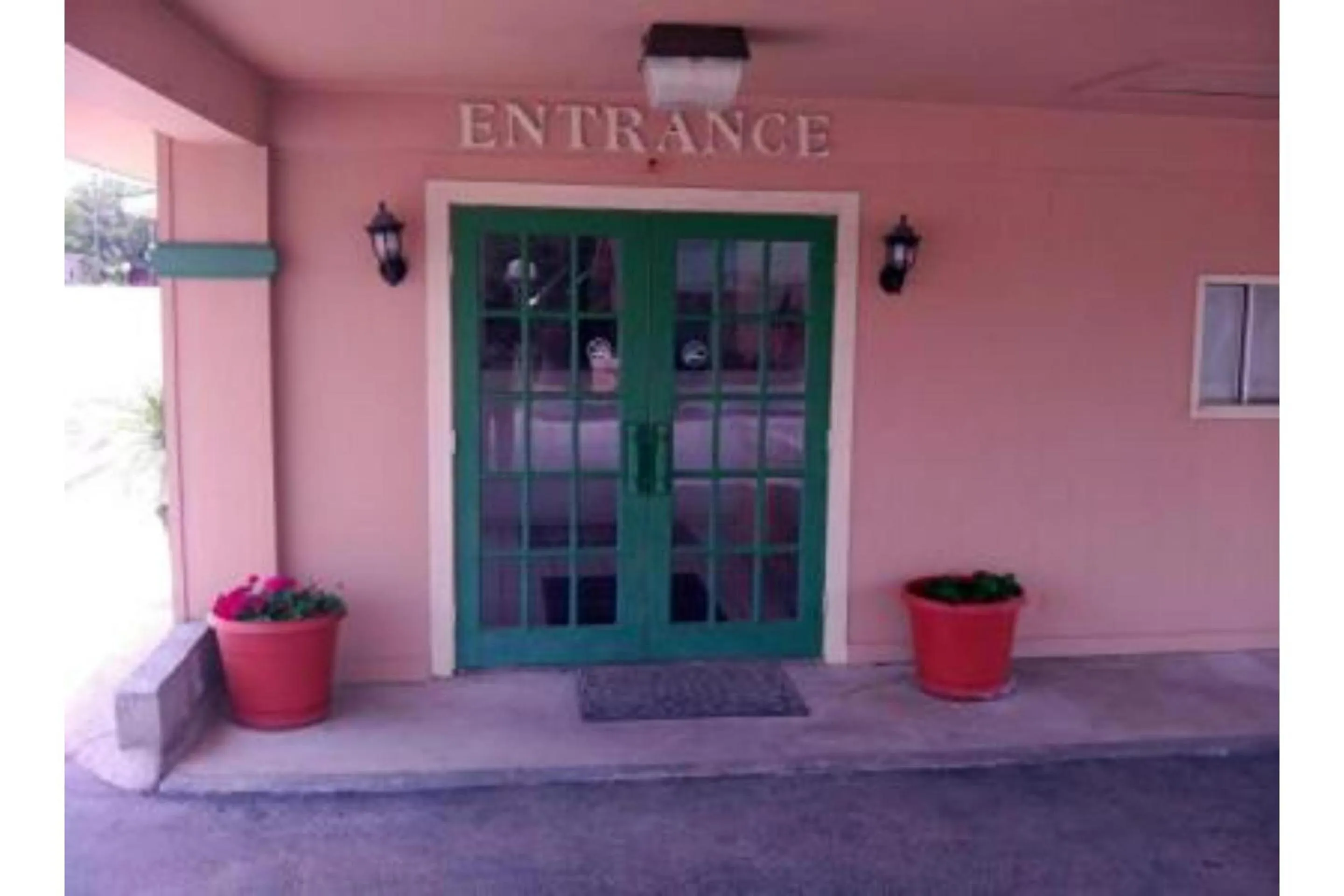 Lobby or reception in Western Inn