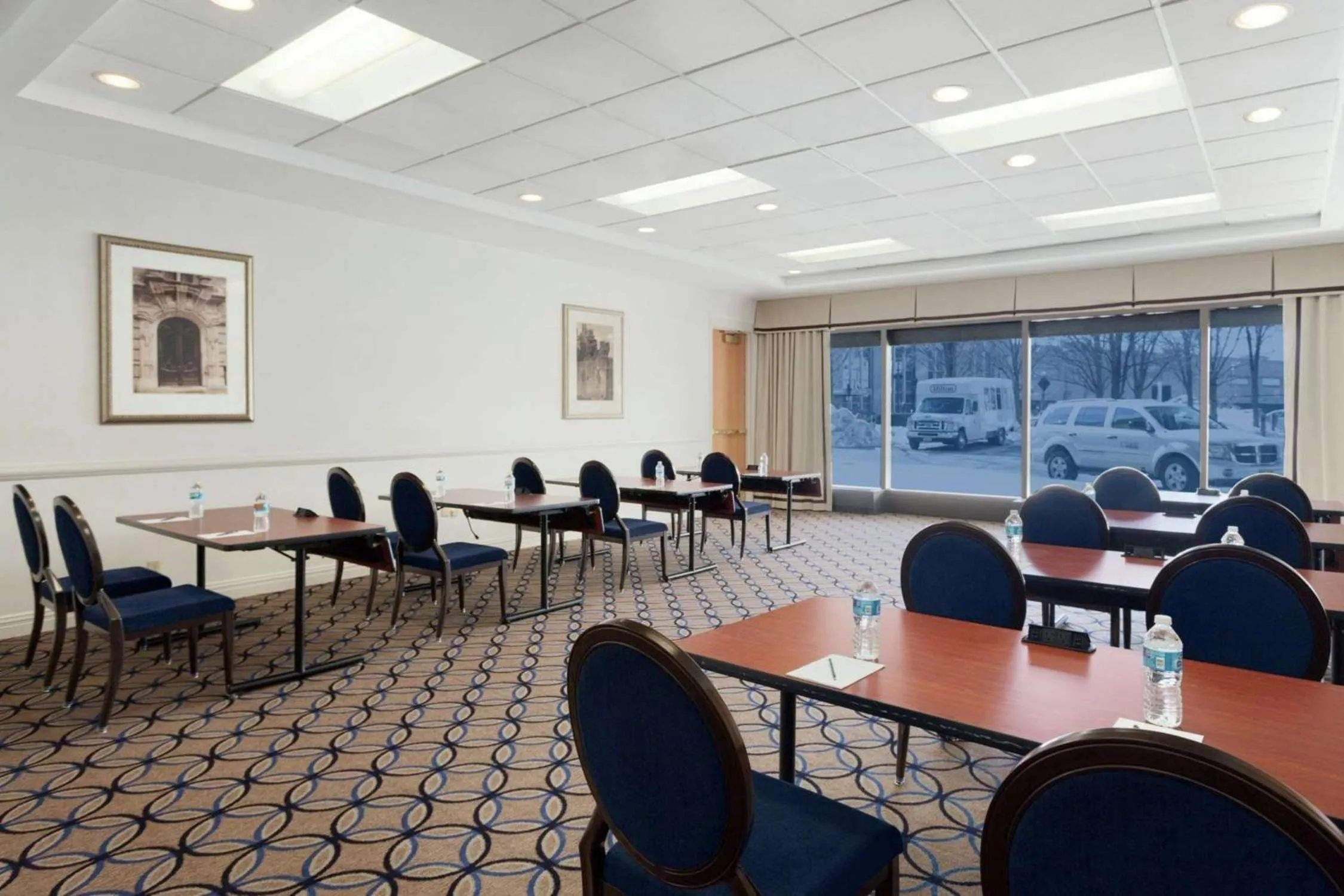Meeting/conference room in DoubleTree by Hilton Newark Penn Station, NJ