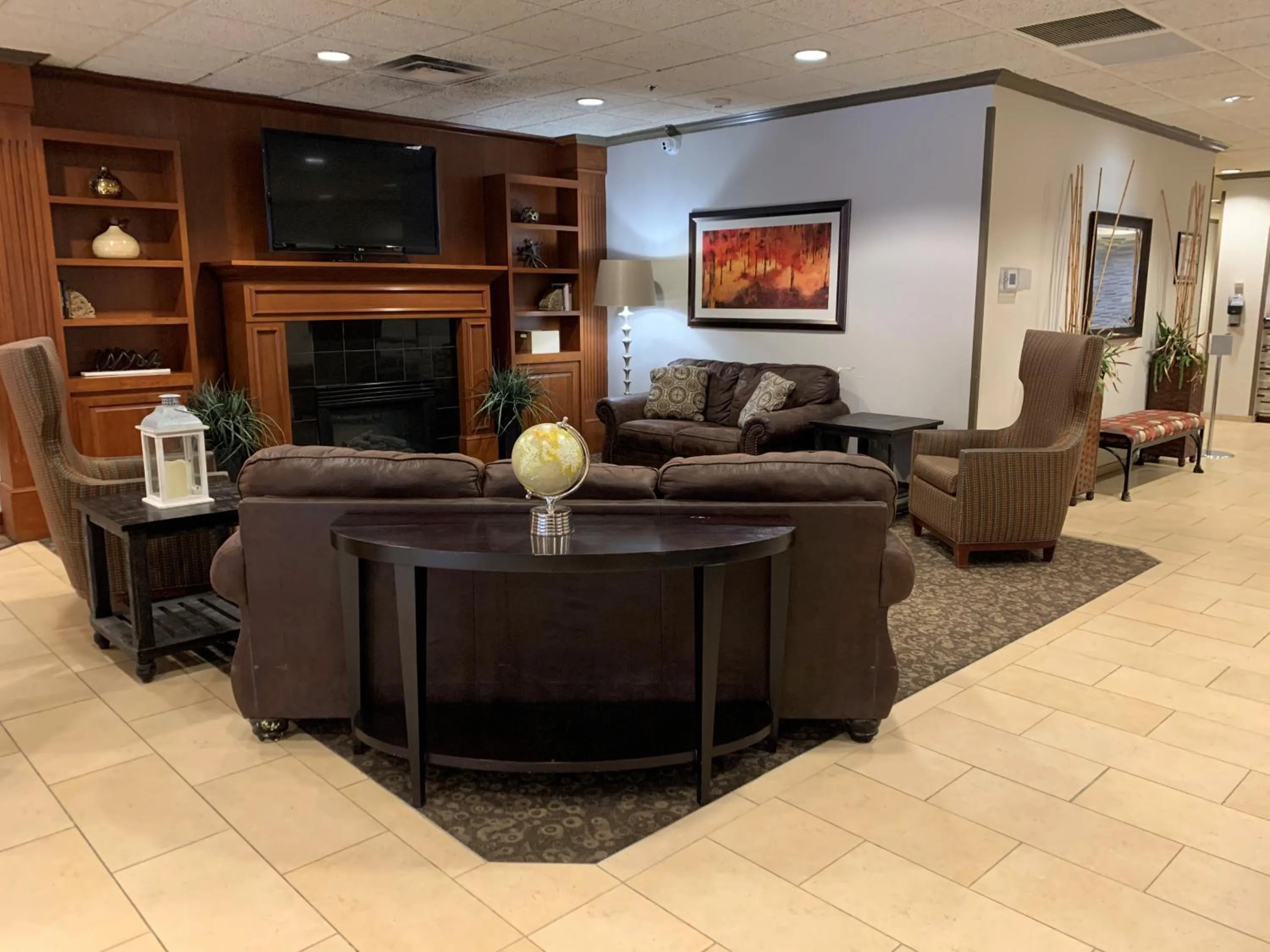 Communal lounge/ TV room in Kahler Inn and Suites