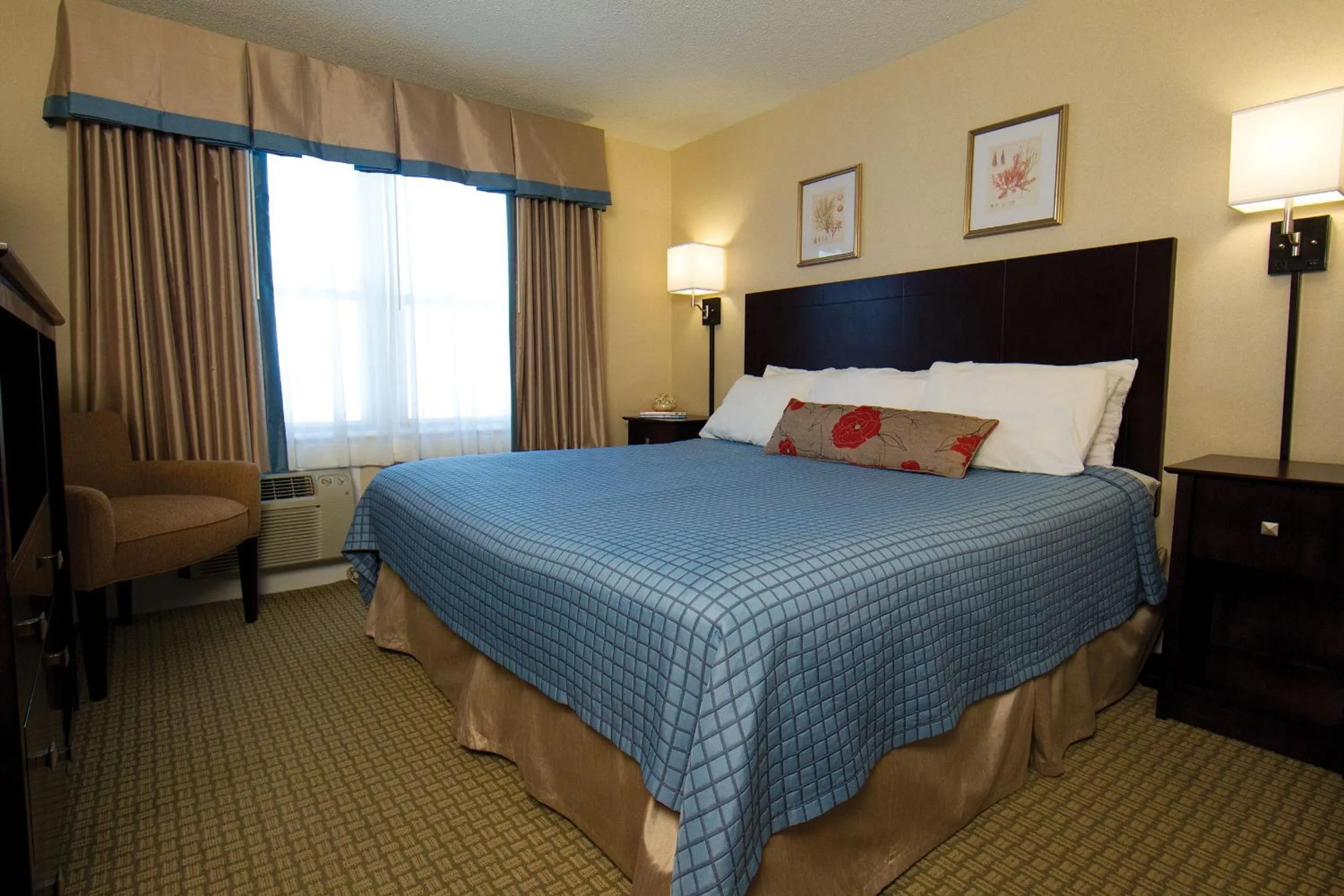 Bed in Harrison Hall Hotel