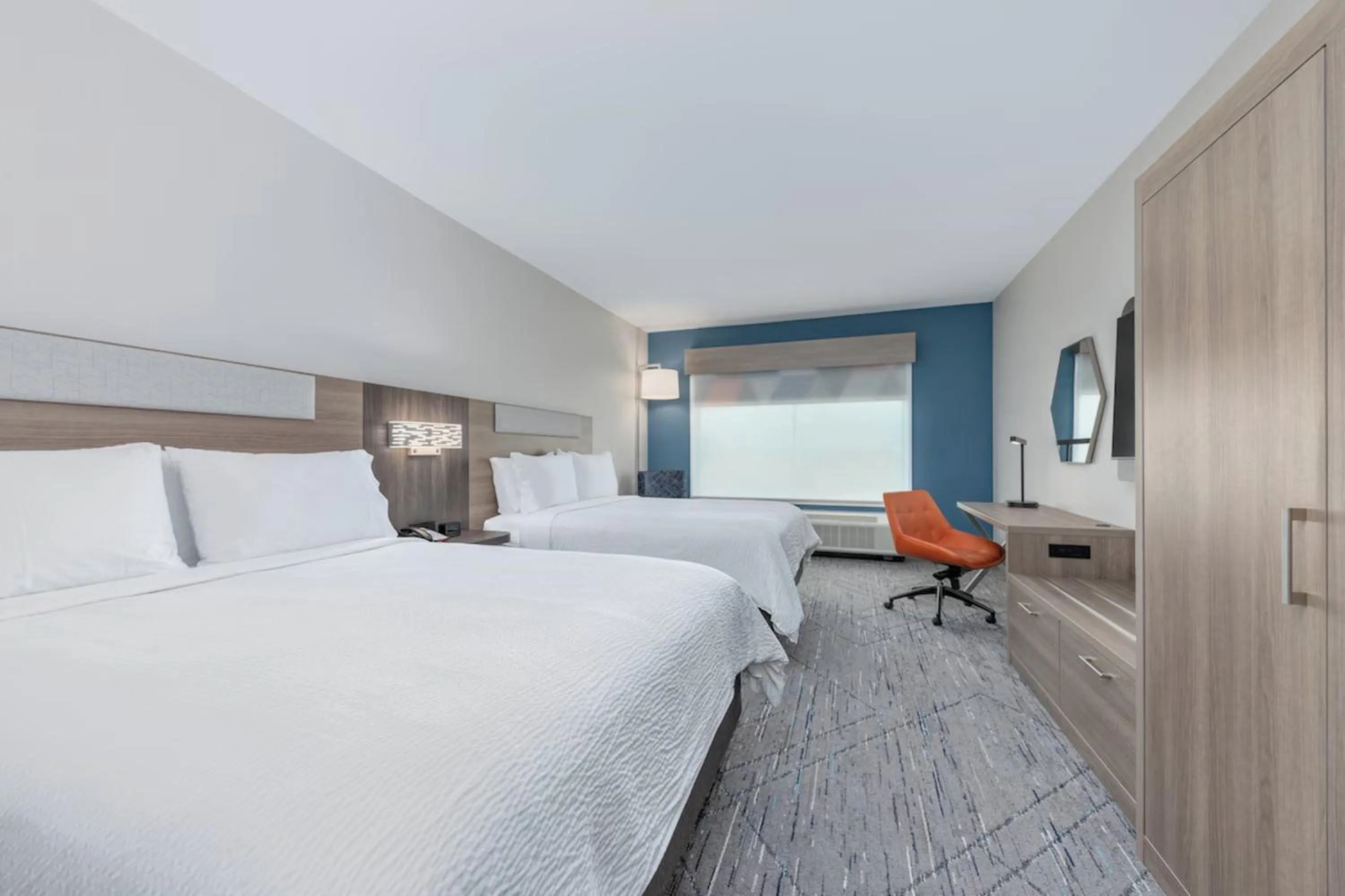 Bedroom, Bed in Holiday Inn Express and Suites Beeville by IHG