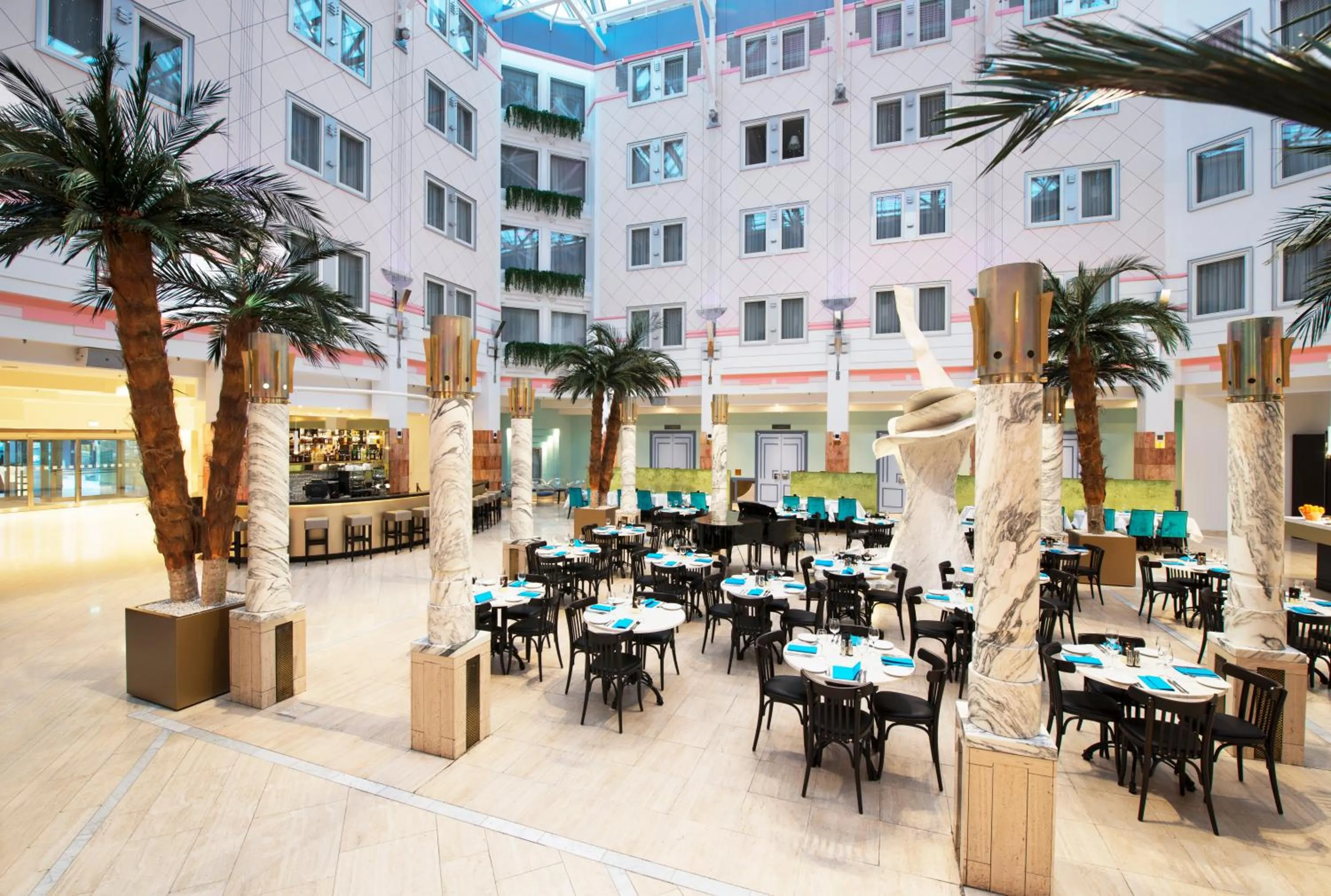 Restaurant/places to eat in Thon Hotel Oslofjord