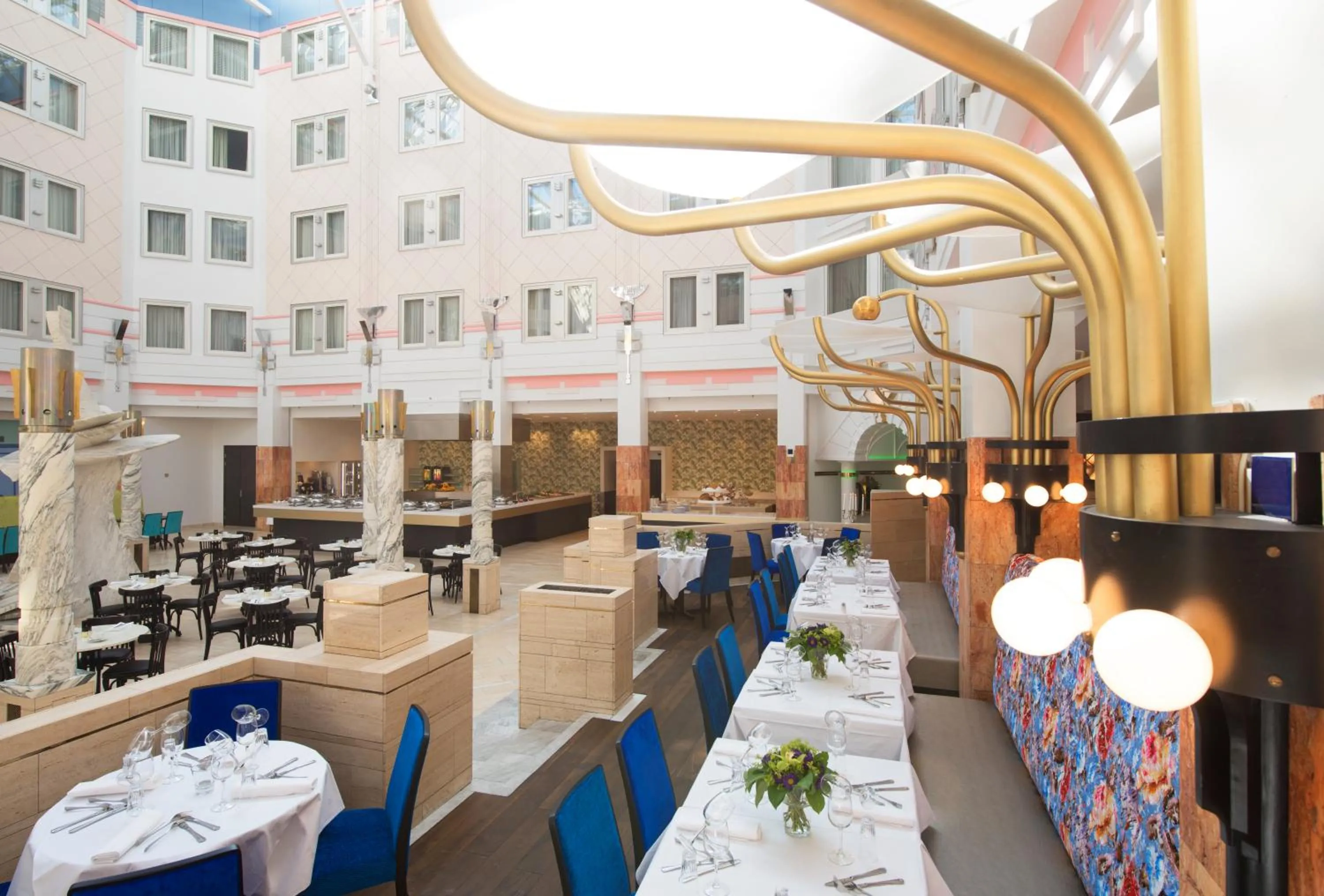 Restaurant/places to eat in Thon Hotel Oslofjord