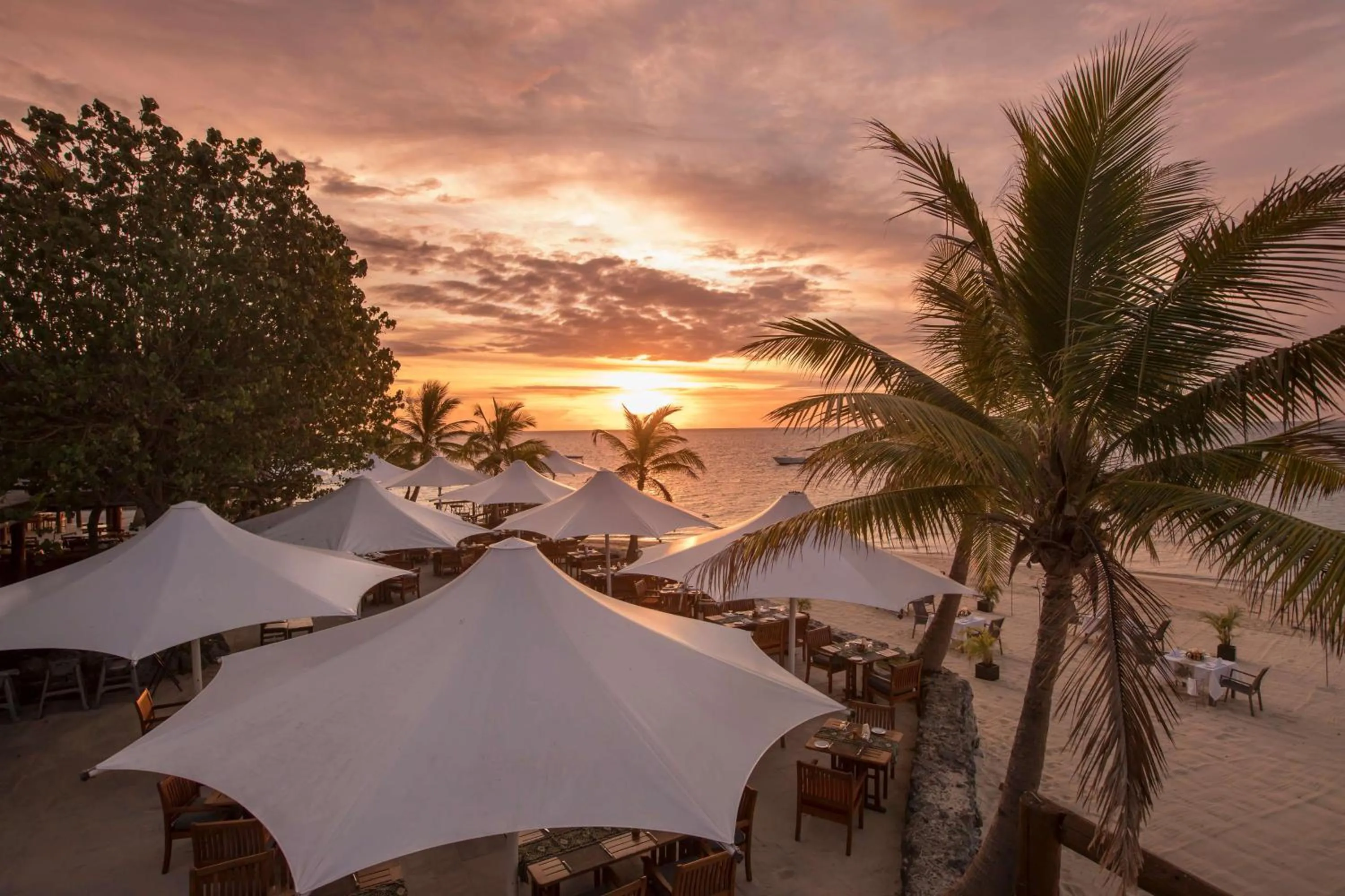 Restaurant/places to eat in Castaway Island, Fiji