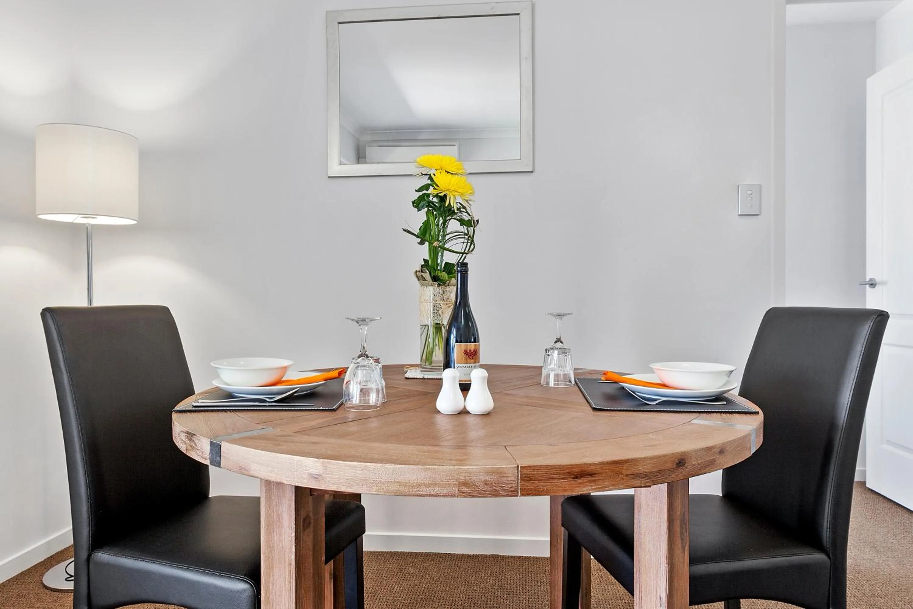 Dining area in La Vida on Anzac