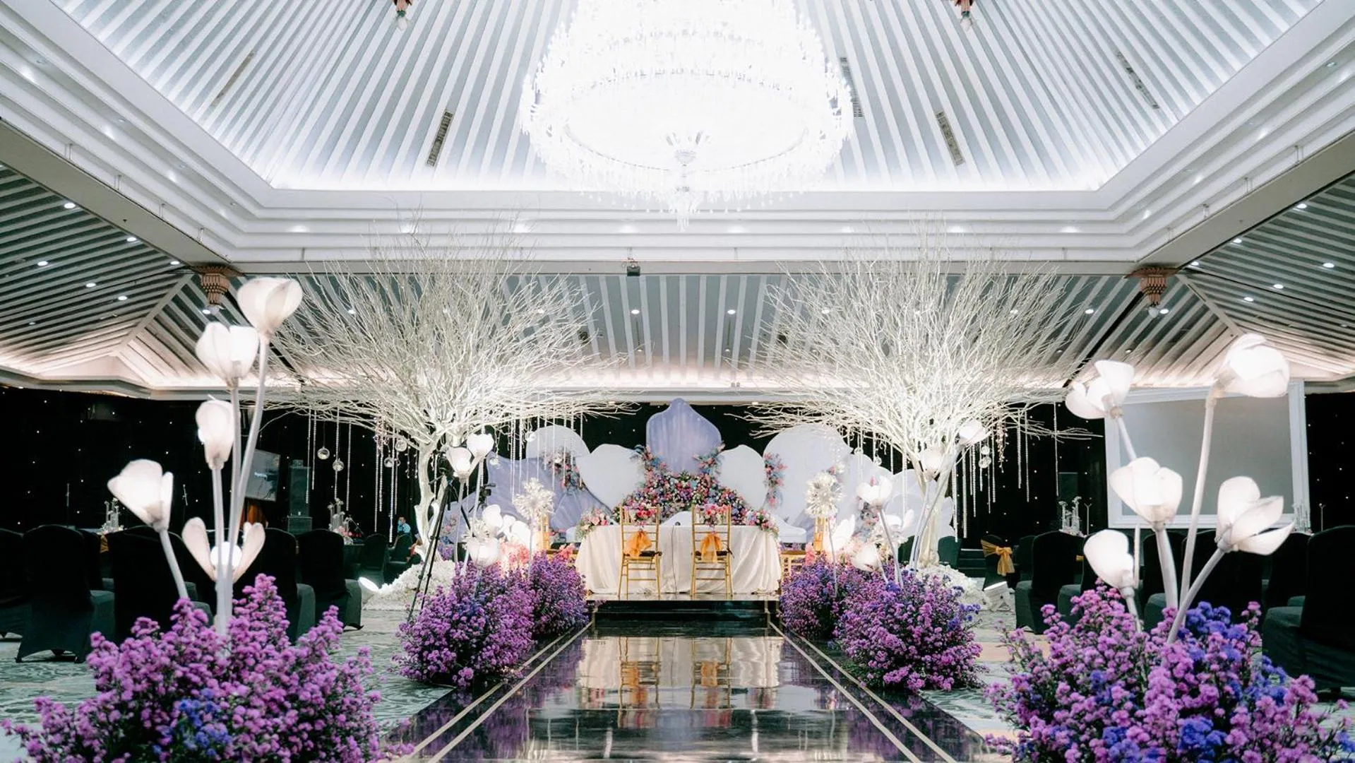 wedding in Grand Sahid Jaya