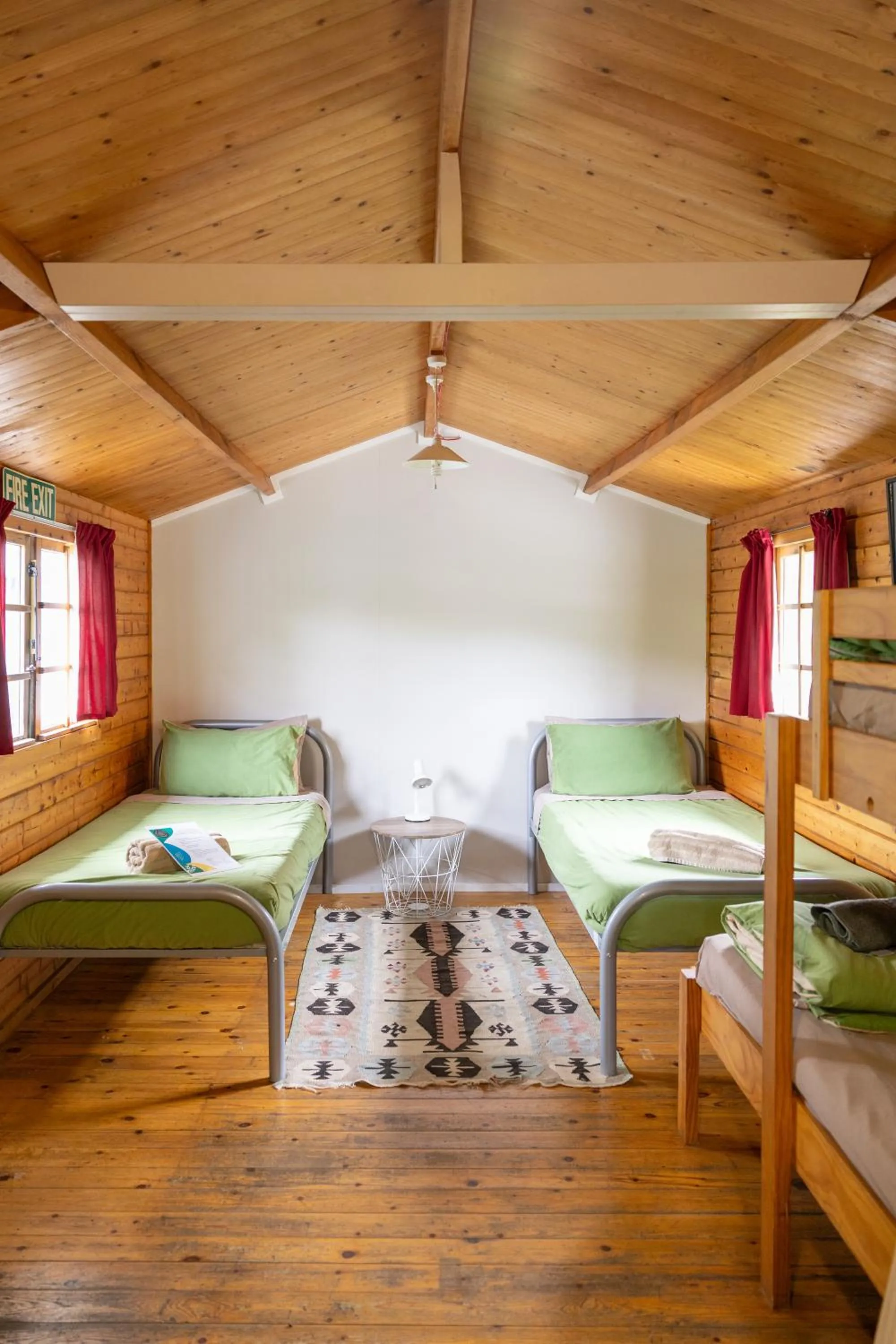 Bed in Bay of Islands Lodge