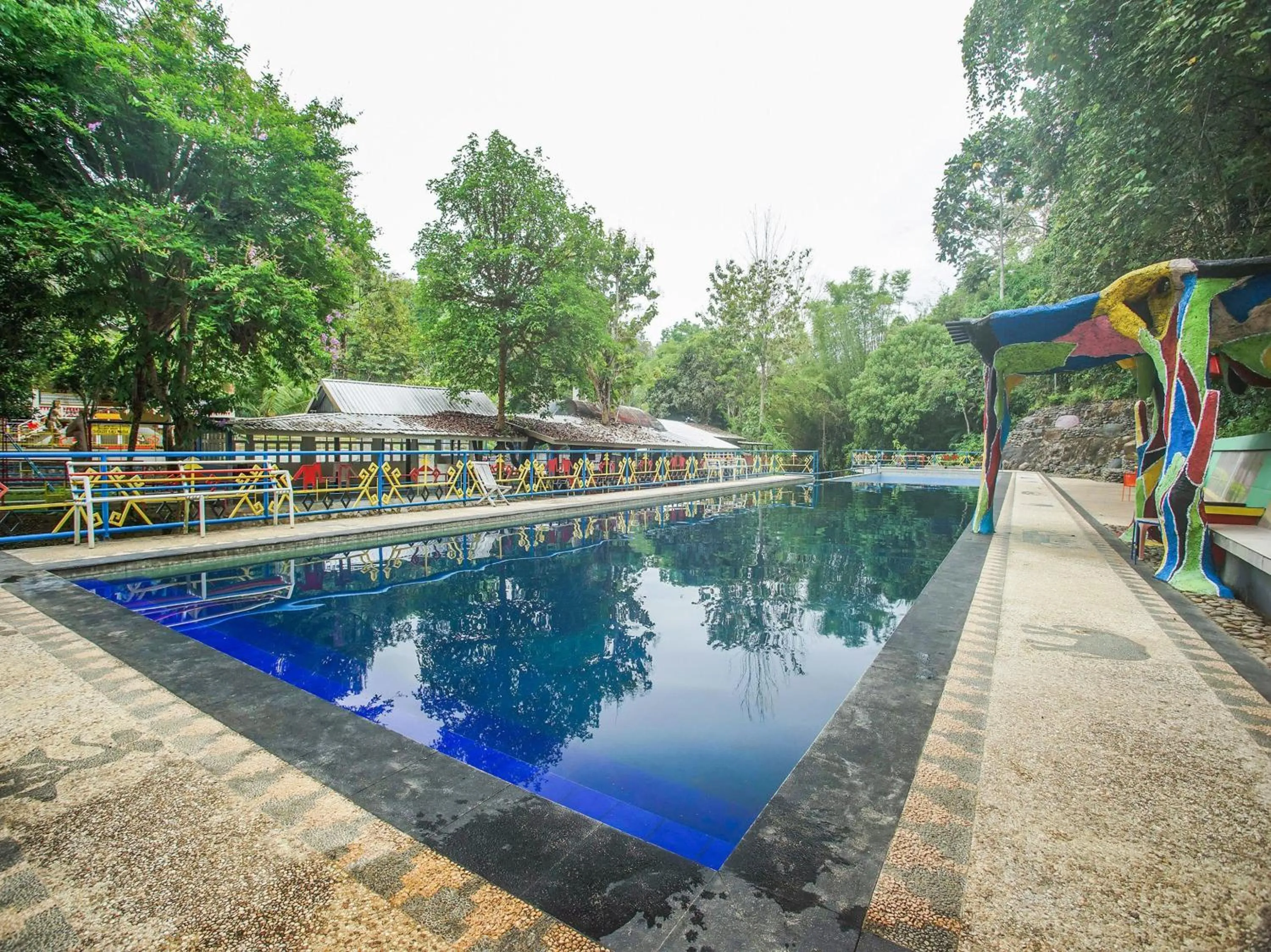 Swimming pool in Collection O 89999 Hotel Bumi Kedaton Resort