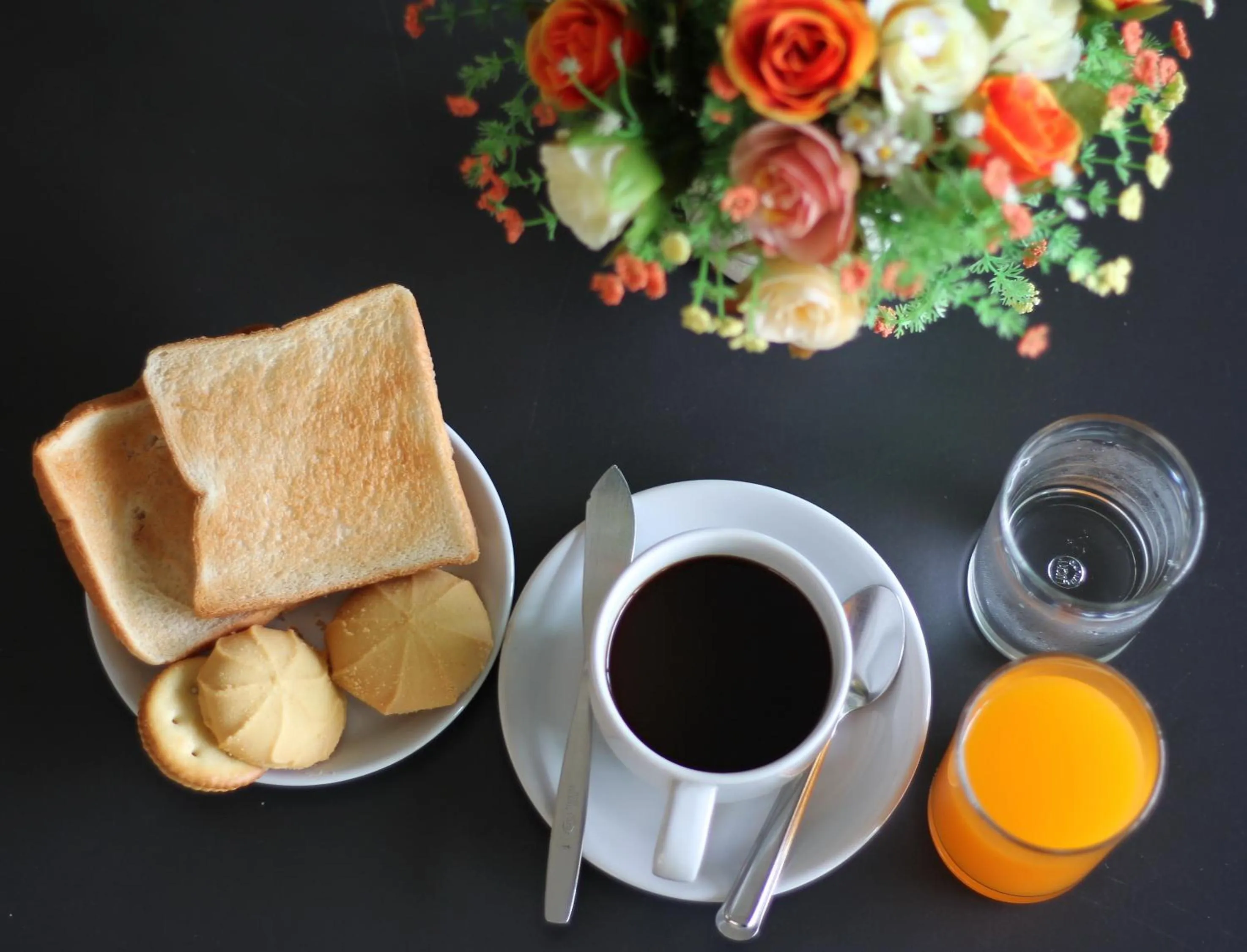 Food in Airport Resident