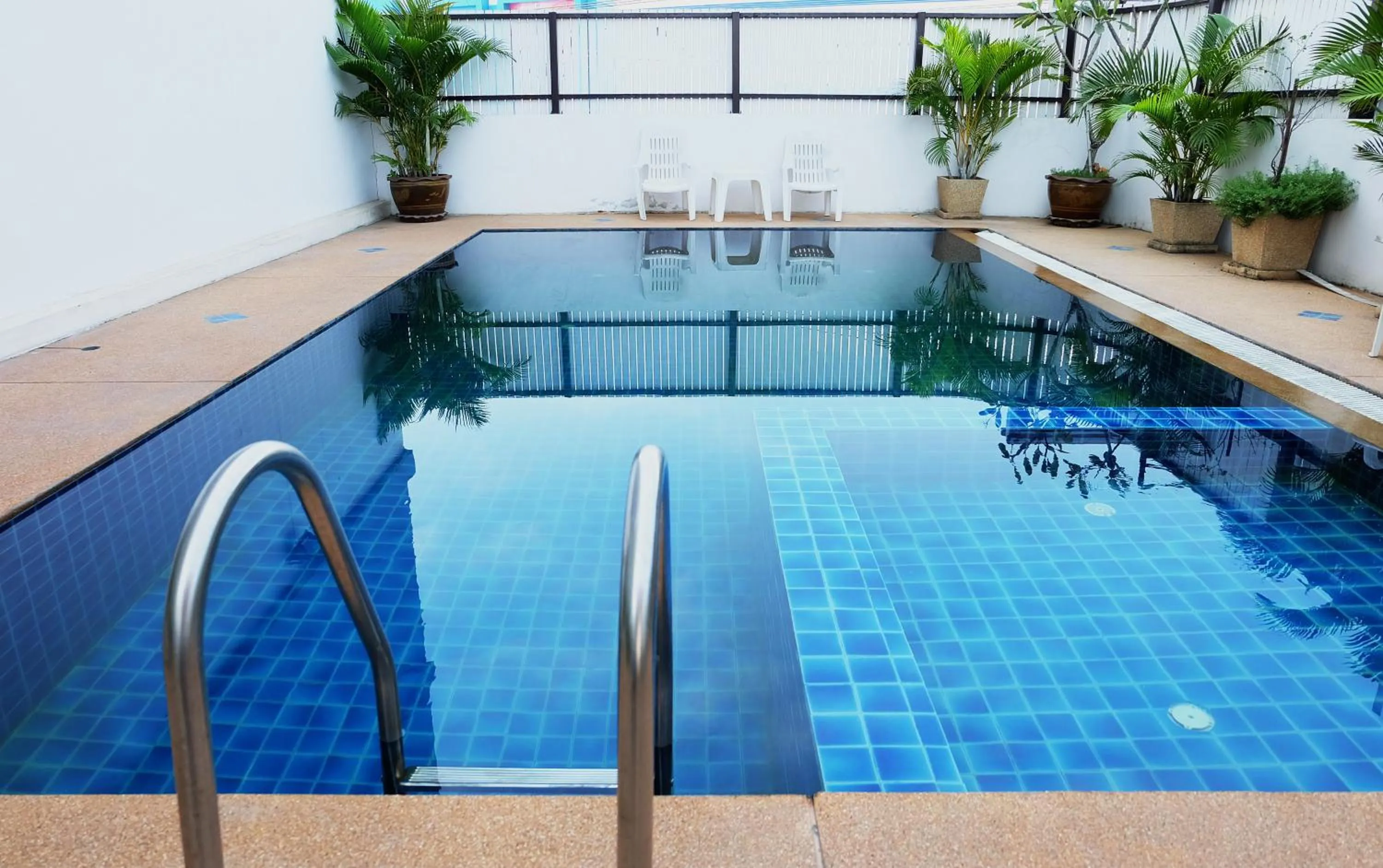 Swimming pool in Airport Resident