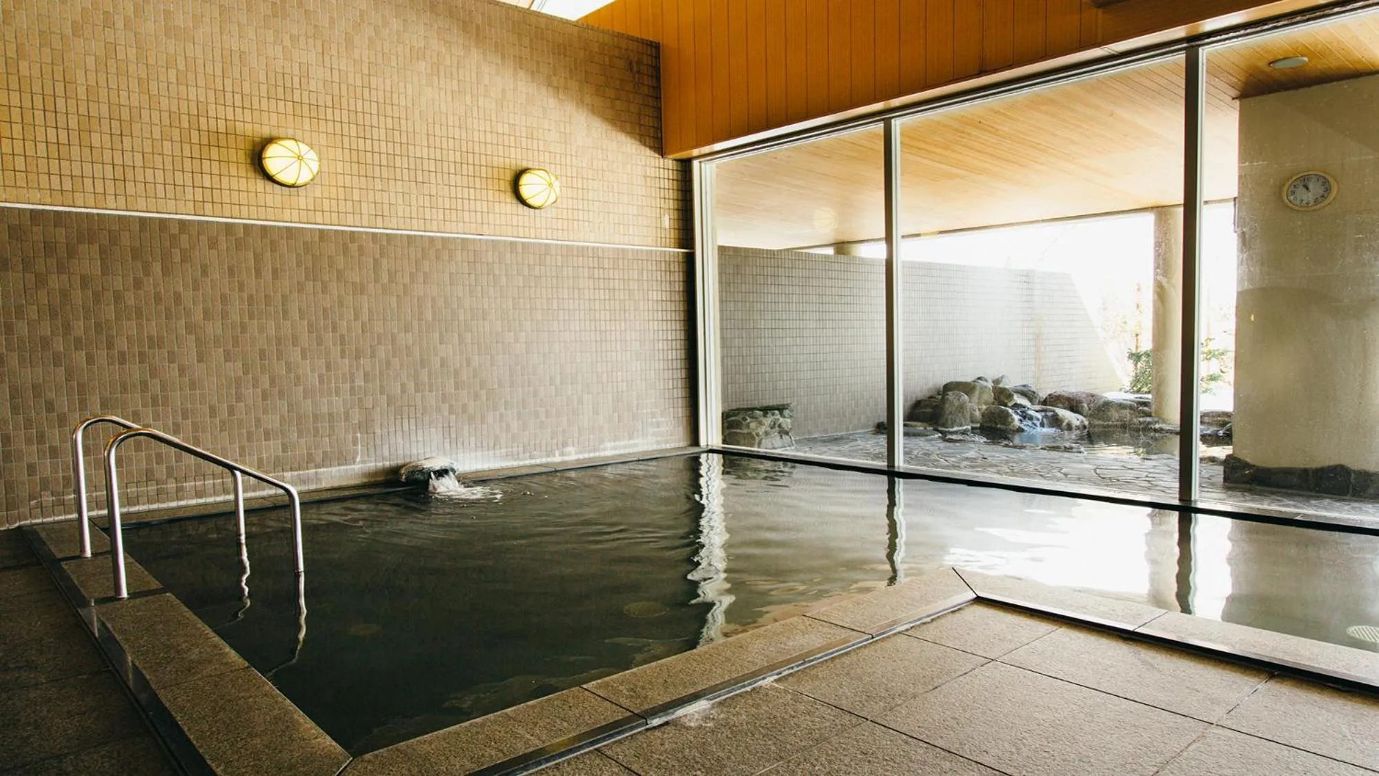 Hot Spring Bath in Satoyama Auberge & Hot Spring Wellness Spa Sakuragaike Kurgarden