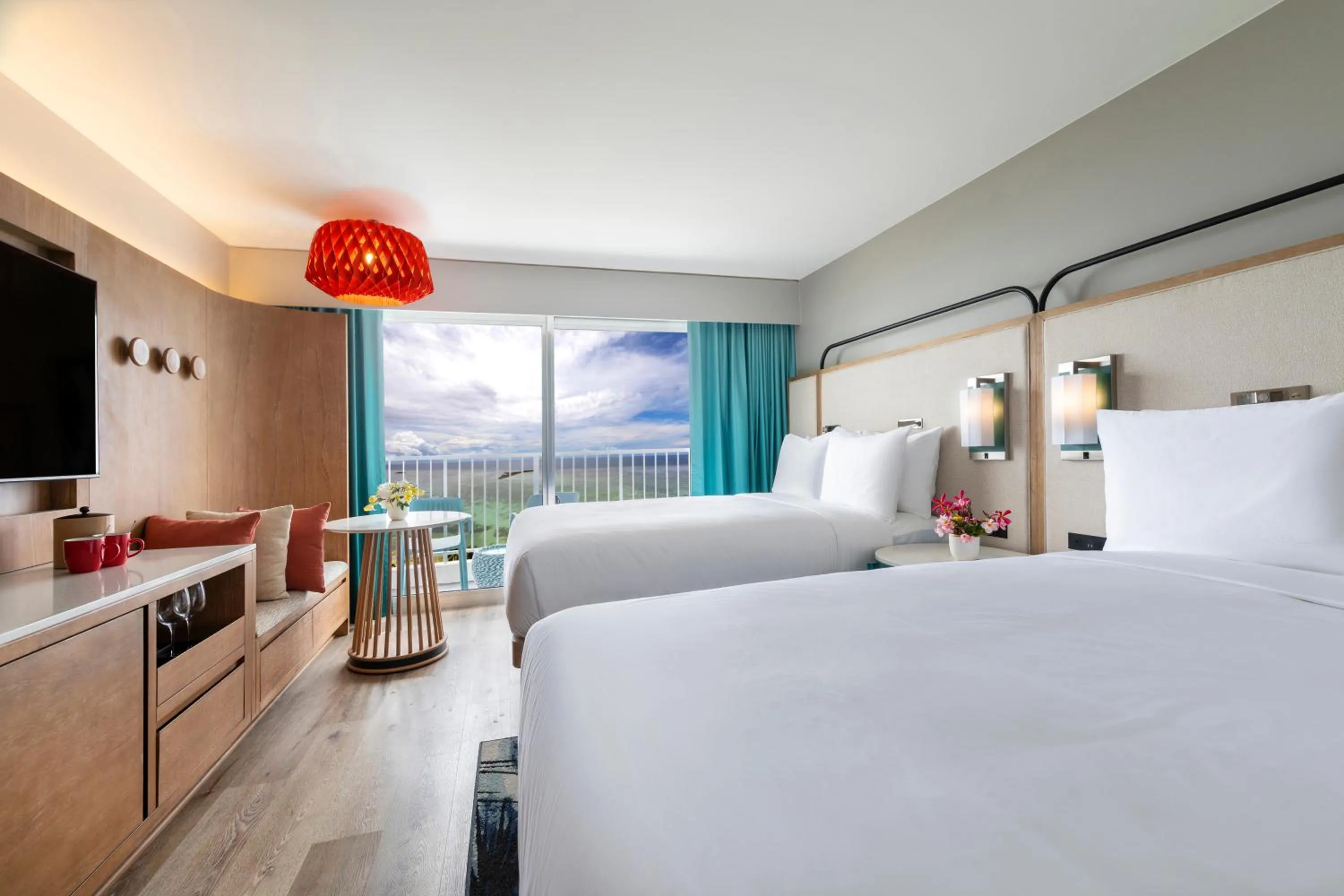 Bed in Crowne Plaza Resort Guam