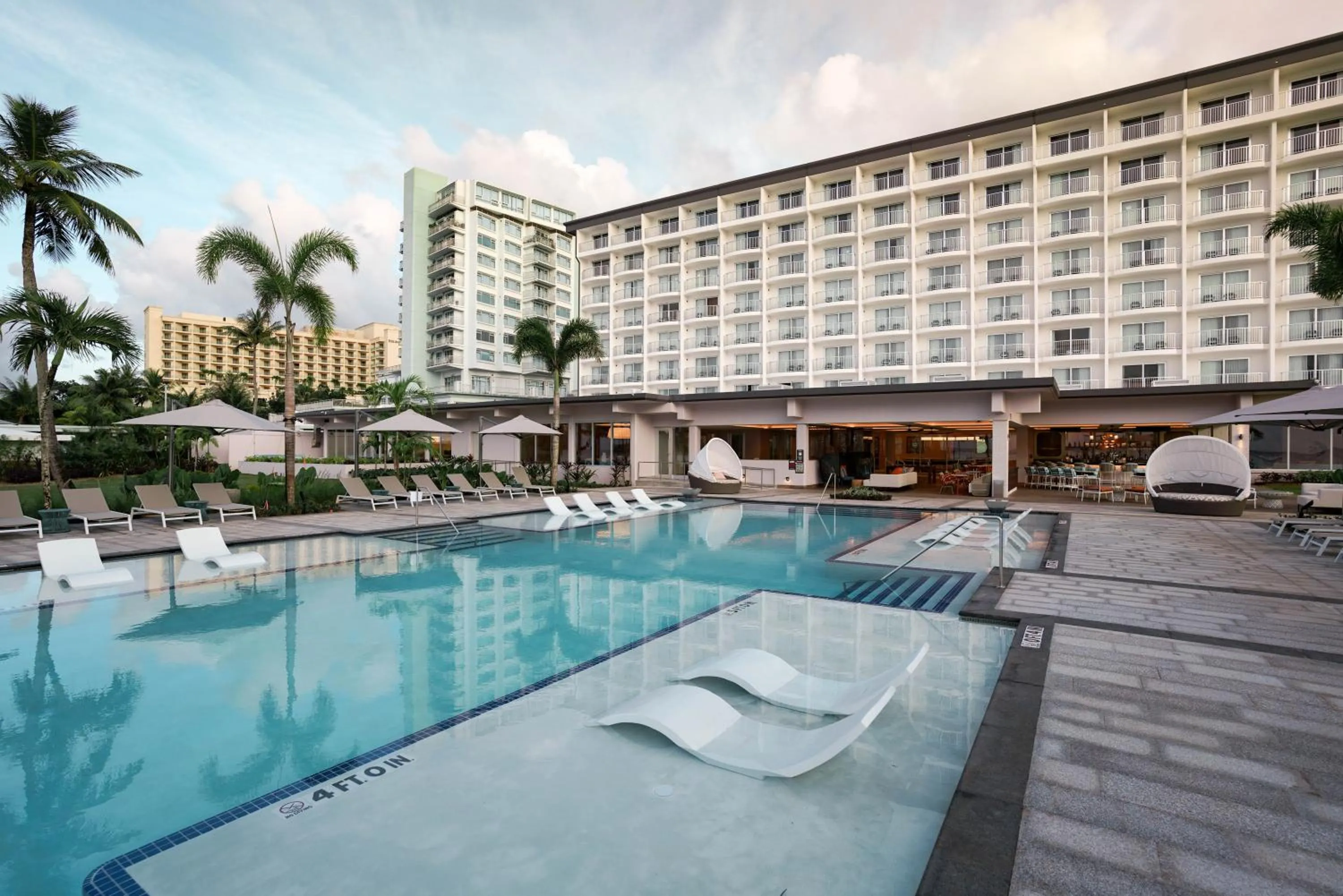 Swimming pool in Crowne Plaza Resort Guam