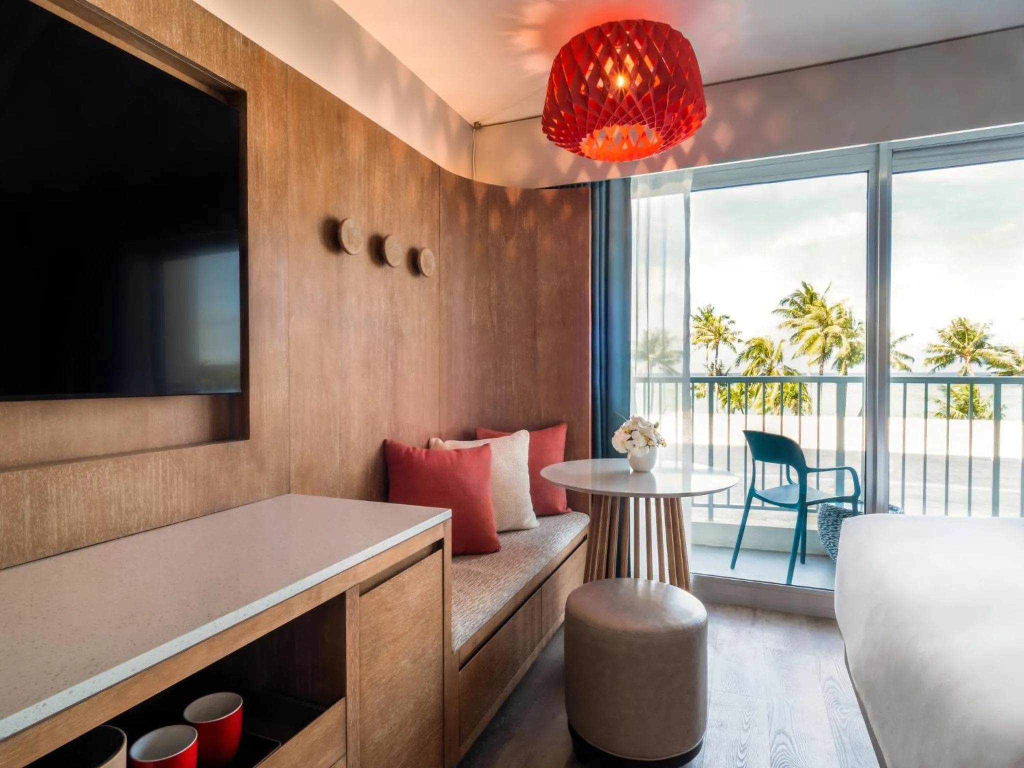 Photo of the whole room, Bed in Crowne Plaza Resort Guam