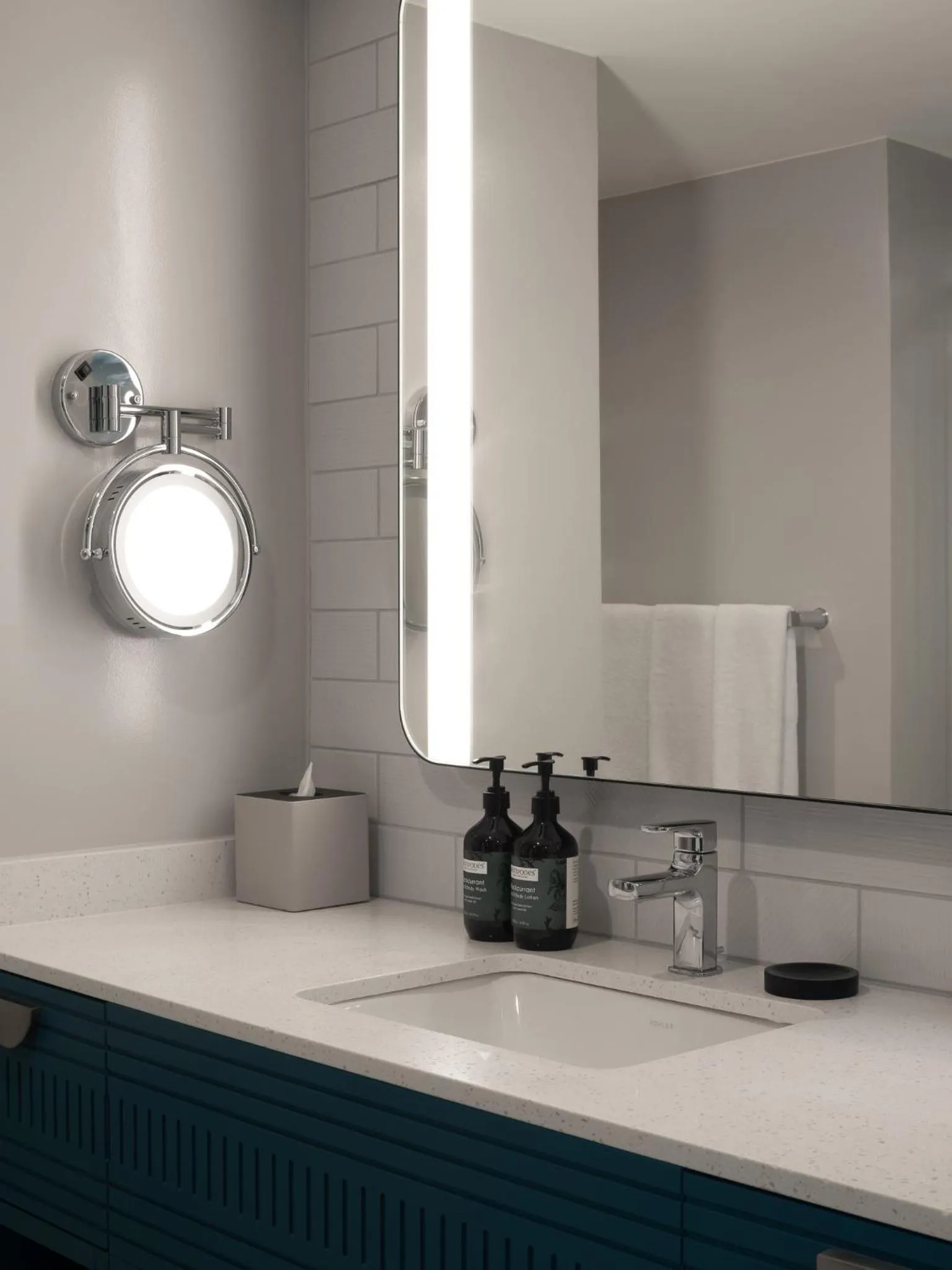 Bedroom in Crowne Plaza Resort Guam