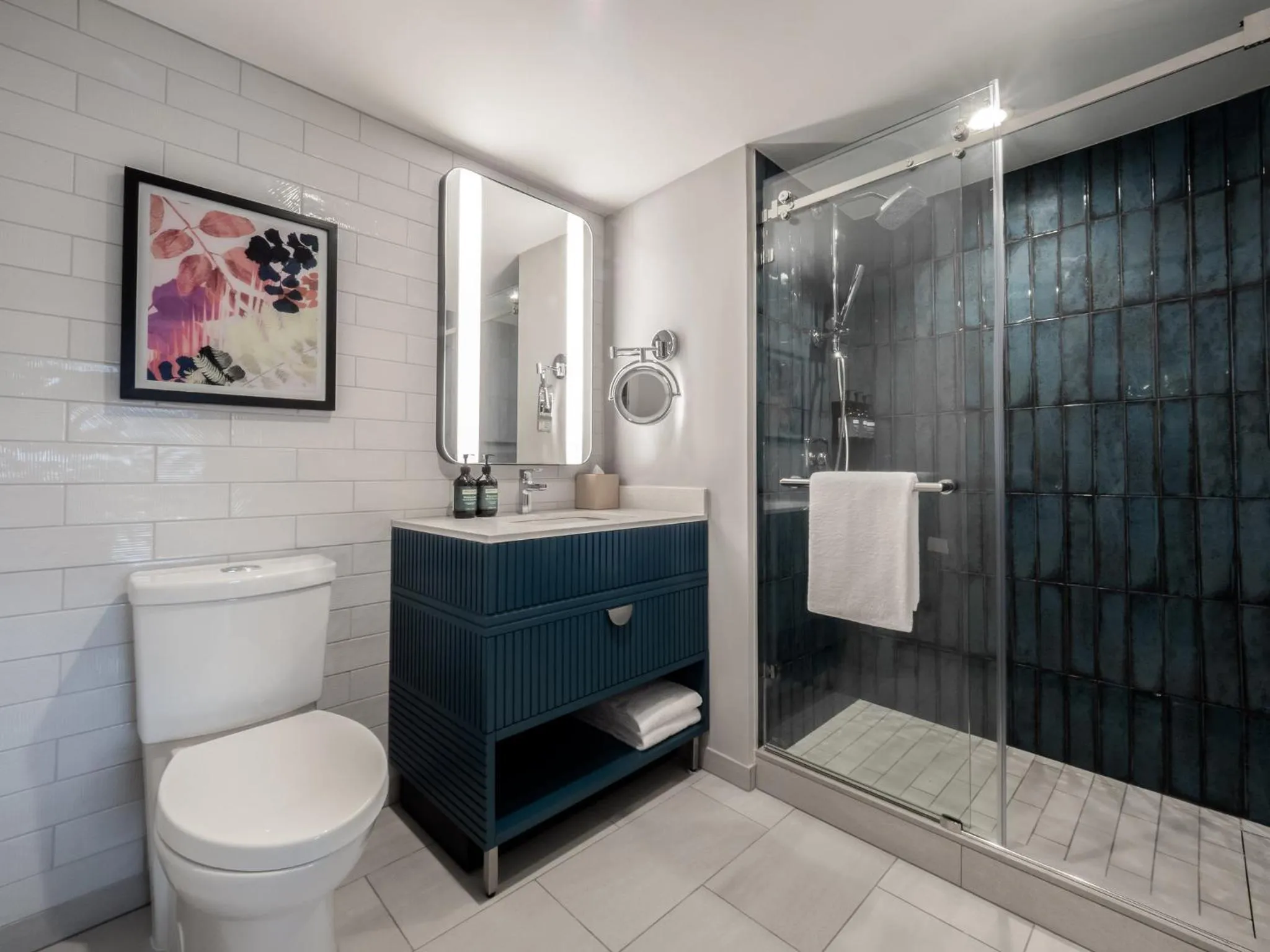 Bathroom in Crowne Plaza Resort Guam