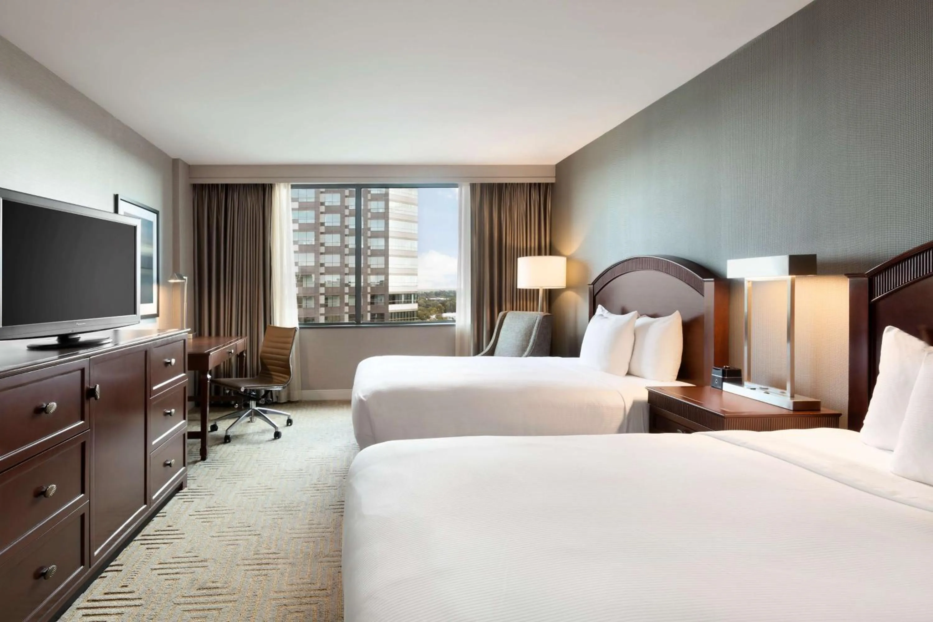 Bed in Hilton East Brunswick