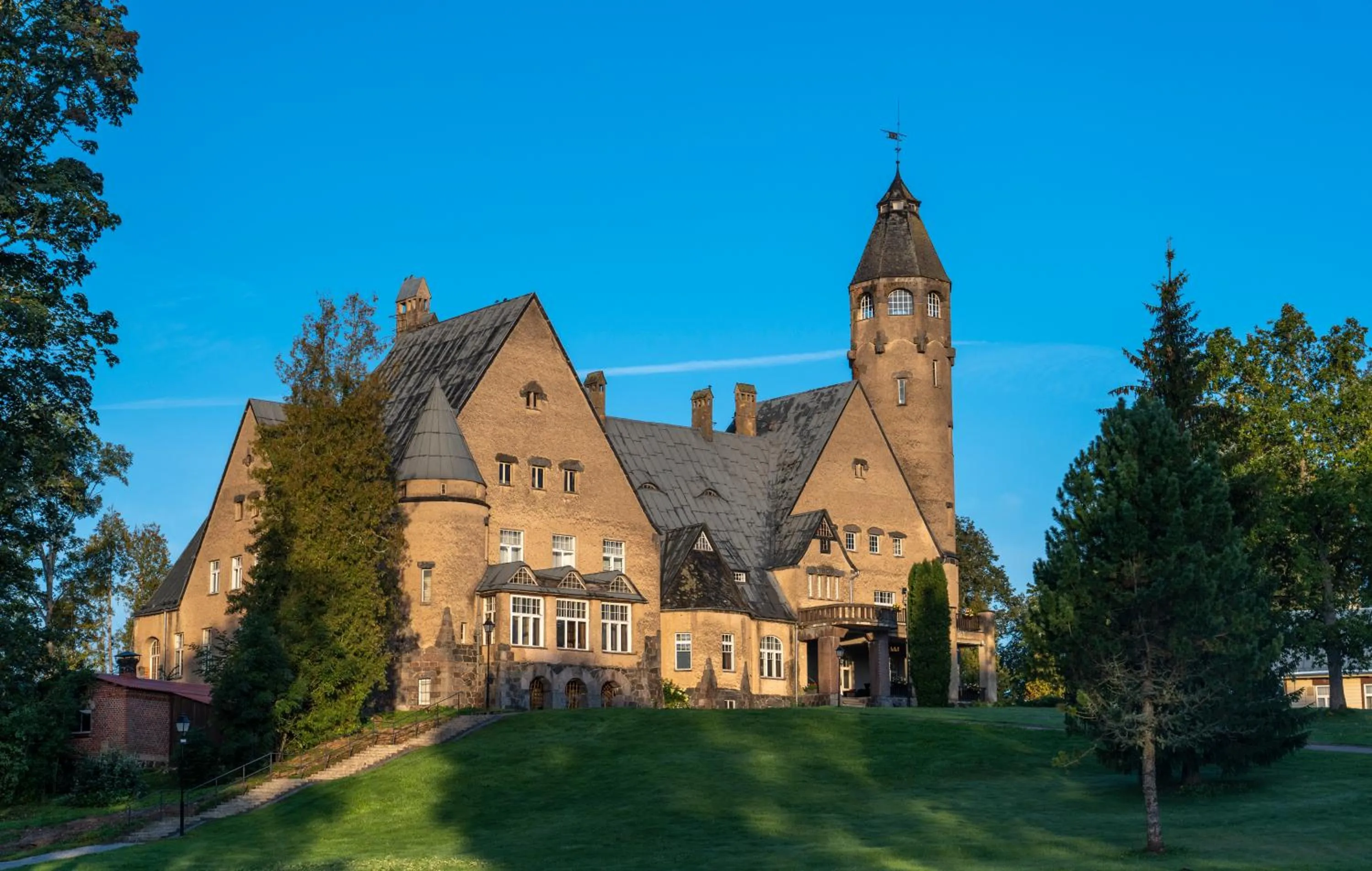 Property building in Castle Spa Wagenküll