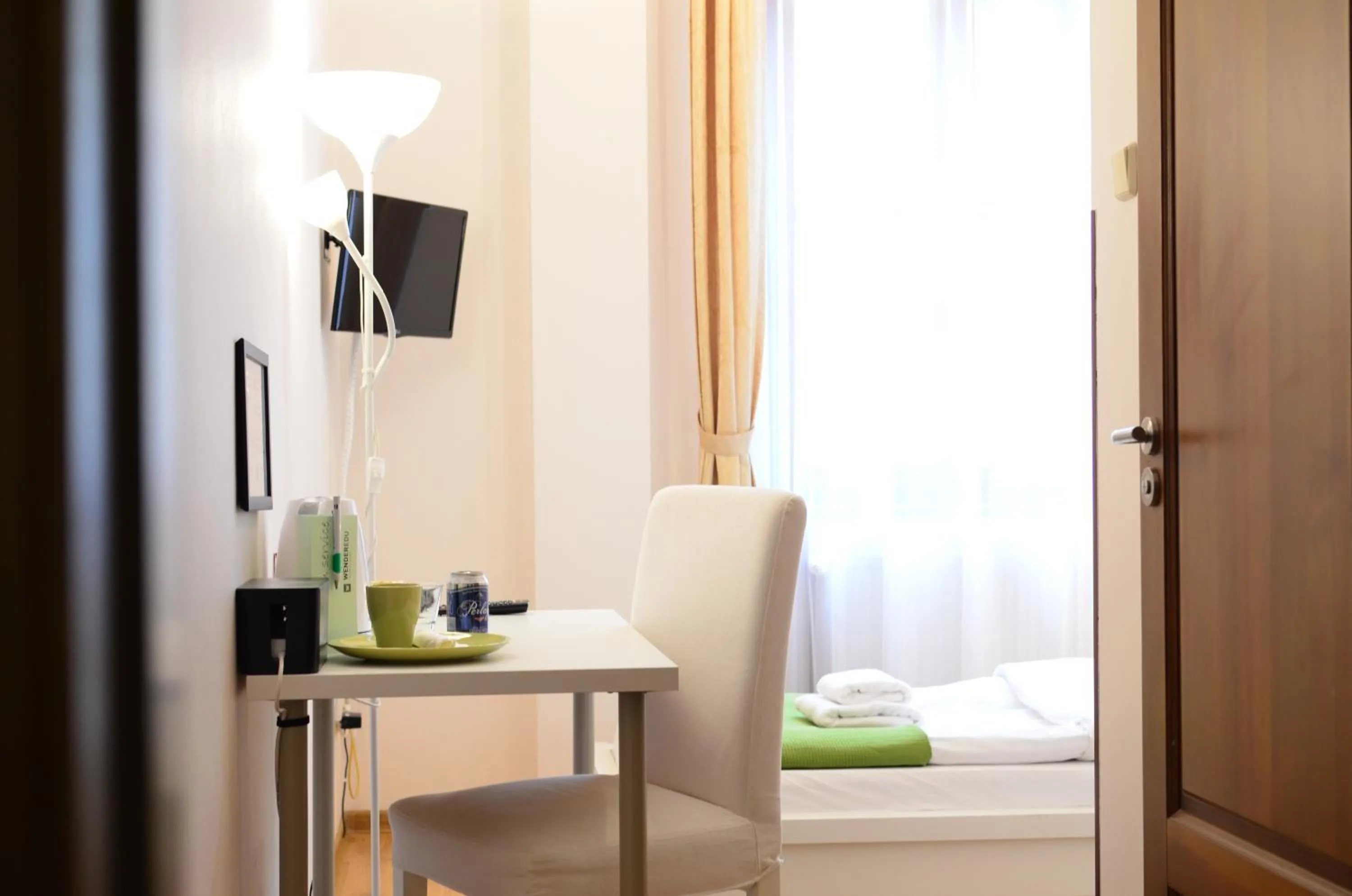 Bed in WenderEDU Business Center