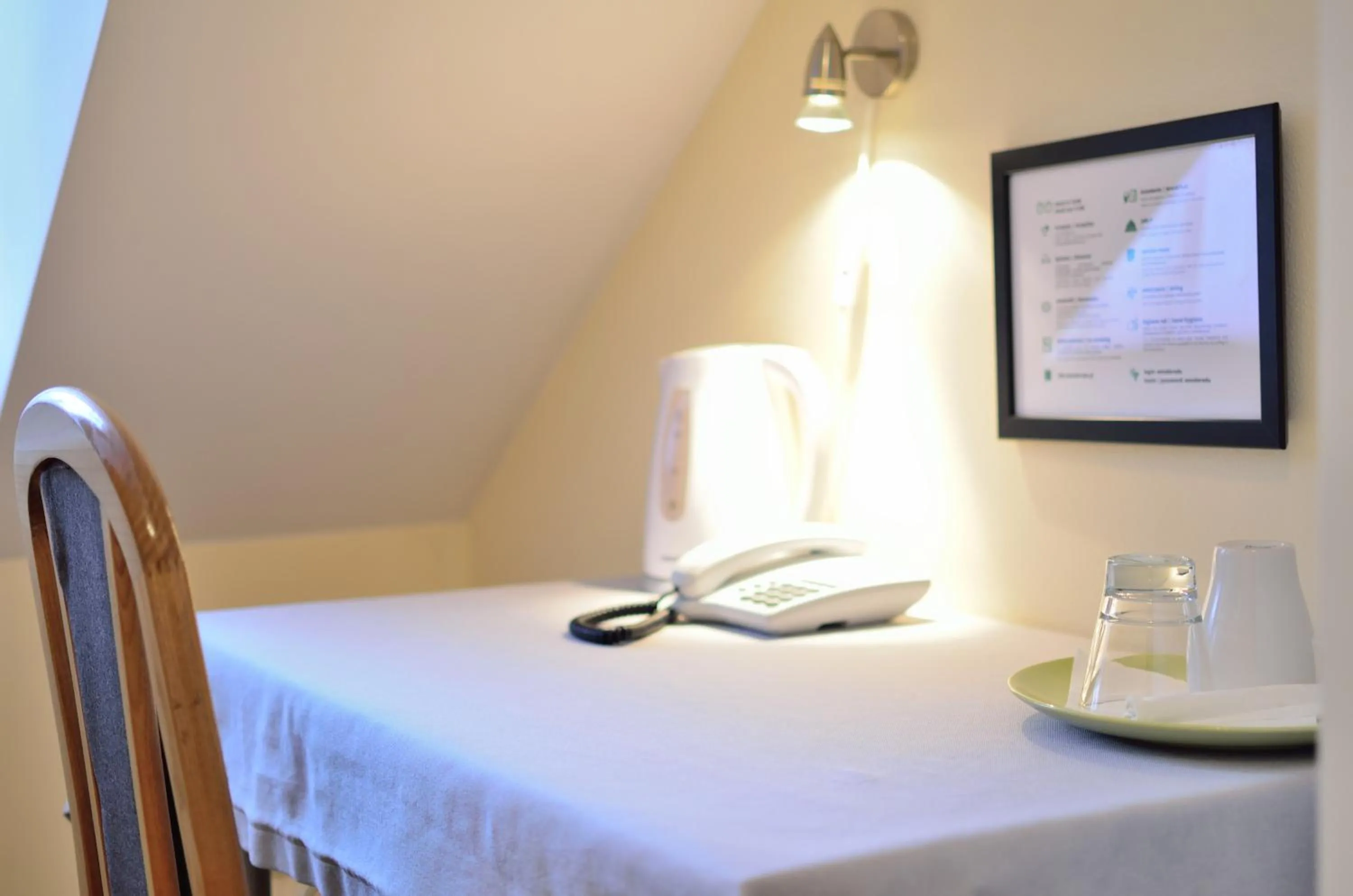 Other, Bed in WenderEDU Business Center