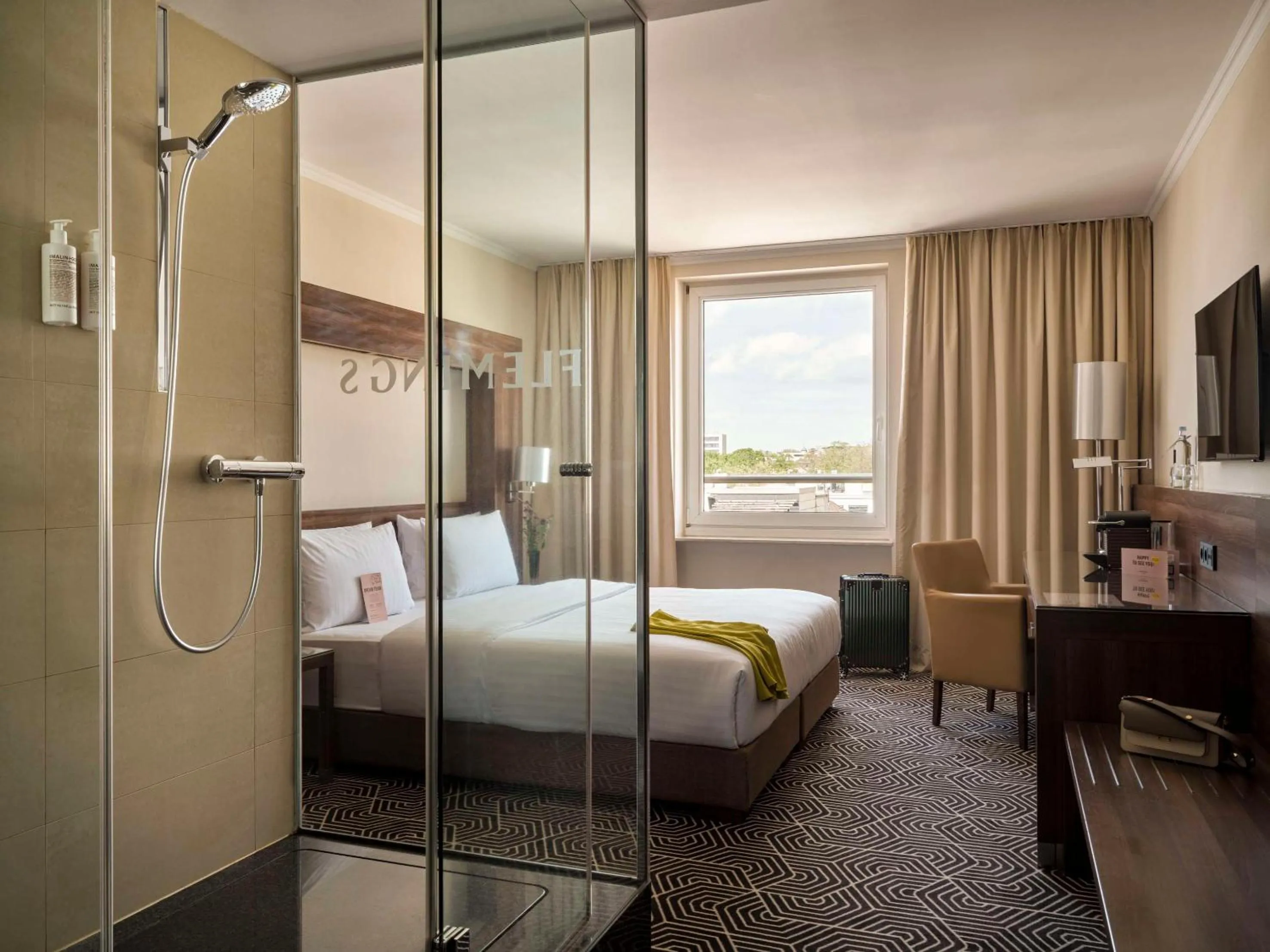 Bedroom, Bed in Flemings Hotel Frankfurt Main-Riverside