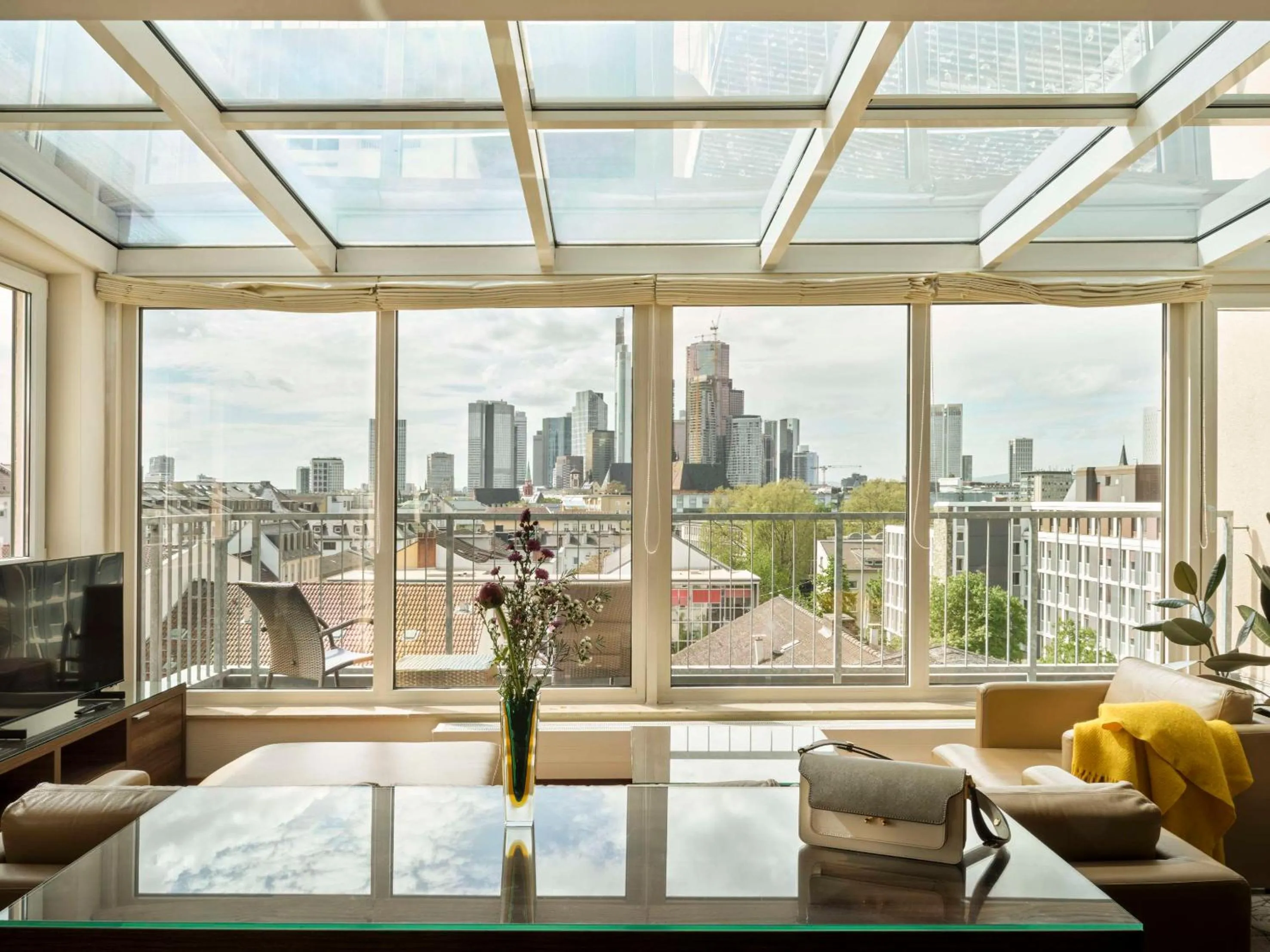 Bedroom in Flemings Hotel Frankfurt Main-Riverside