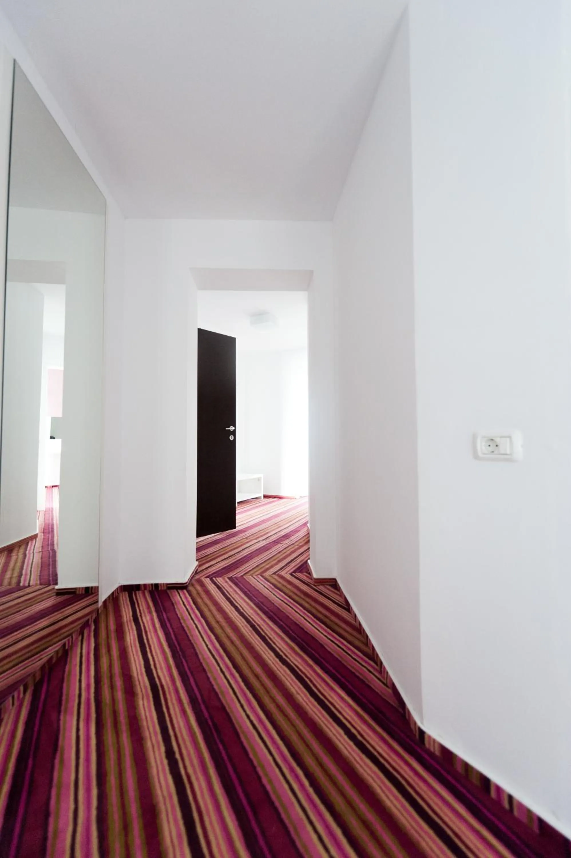 Photo of the whole room in Hotel Opal