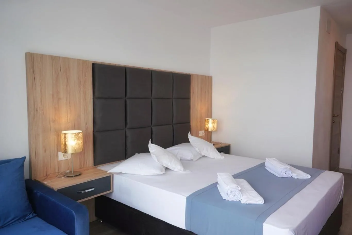 Photo of the whole room, Bed in Hotel Opal