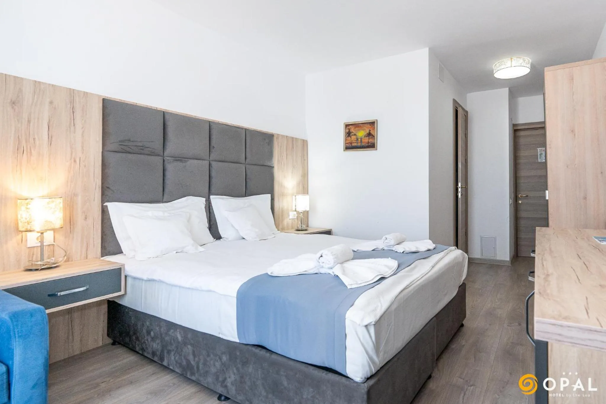 Photo of the whole room, Bed in Hotel Opal