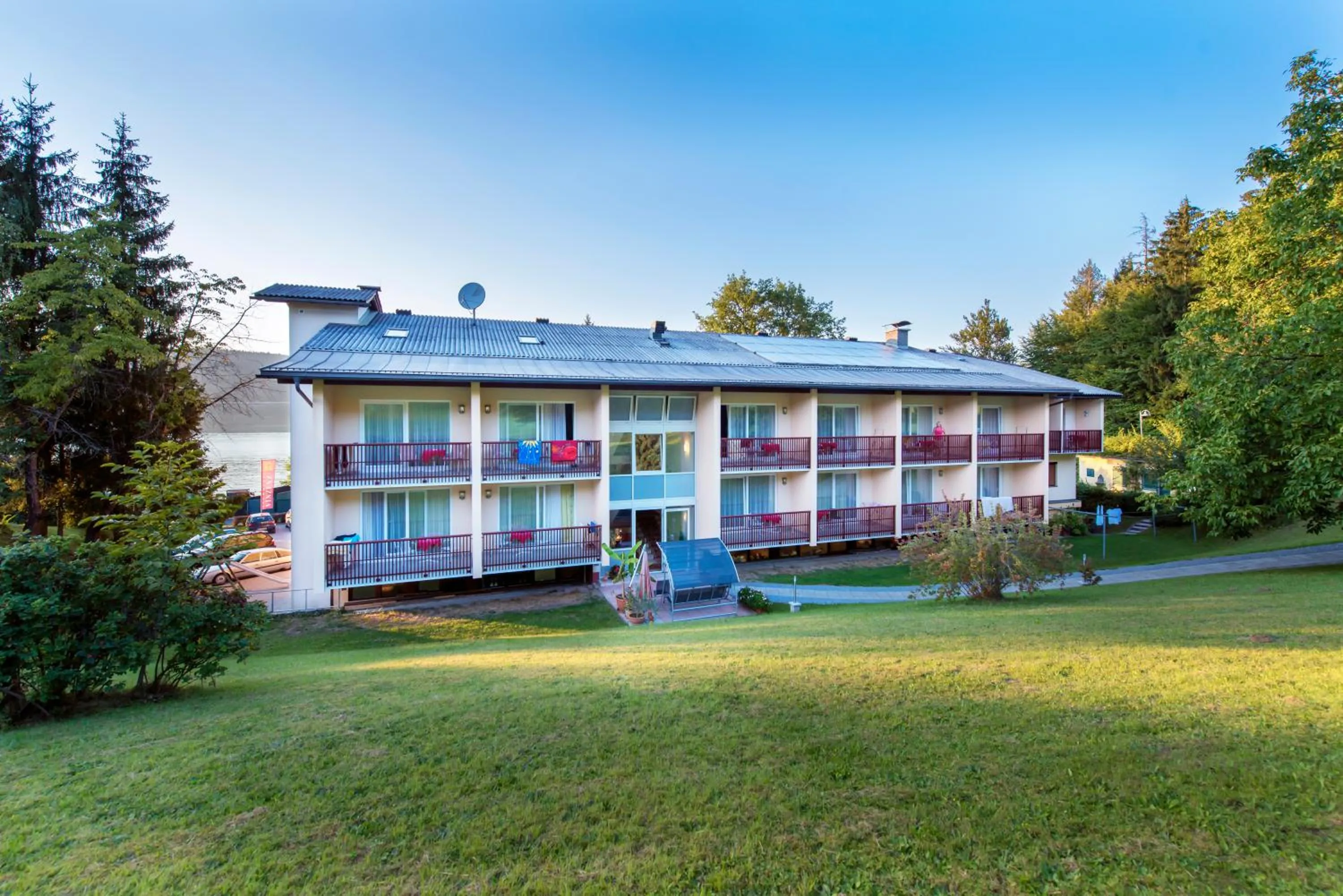 Facade/entrance in Seehotel Vinzenz