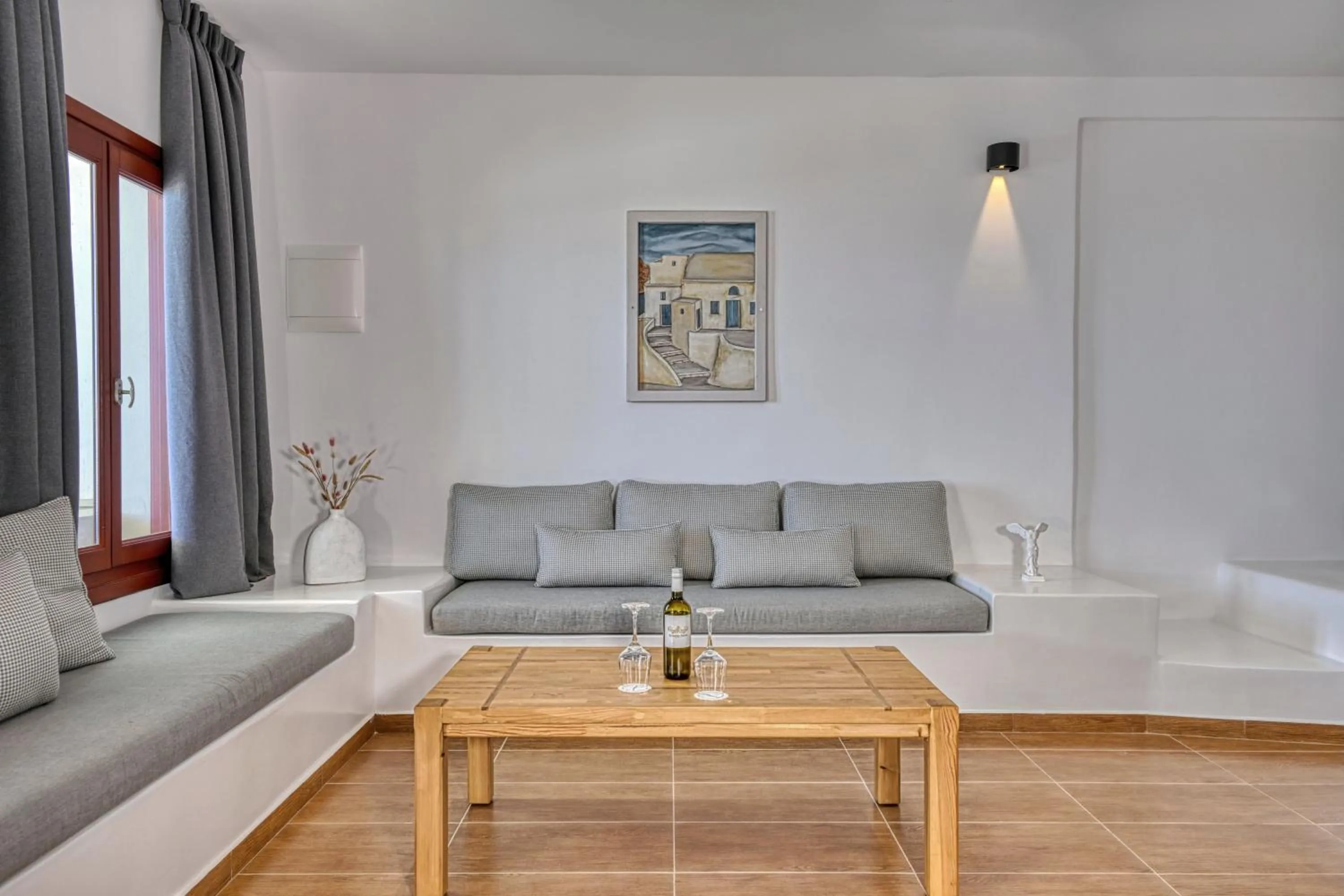 Splendour Hotel and Suites