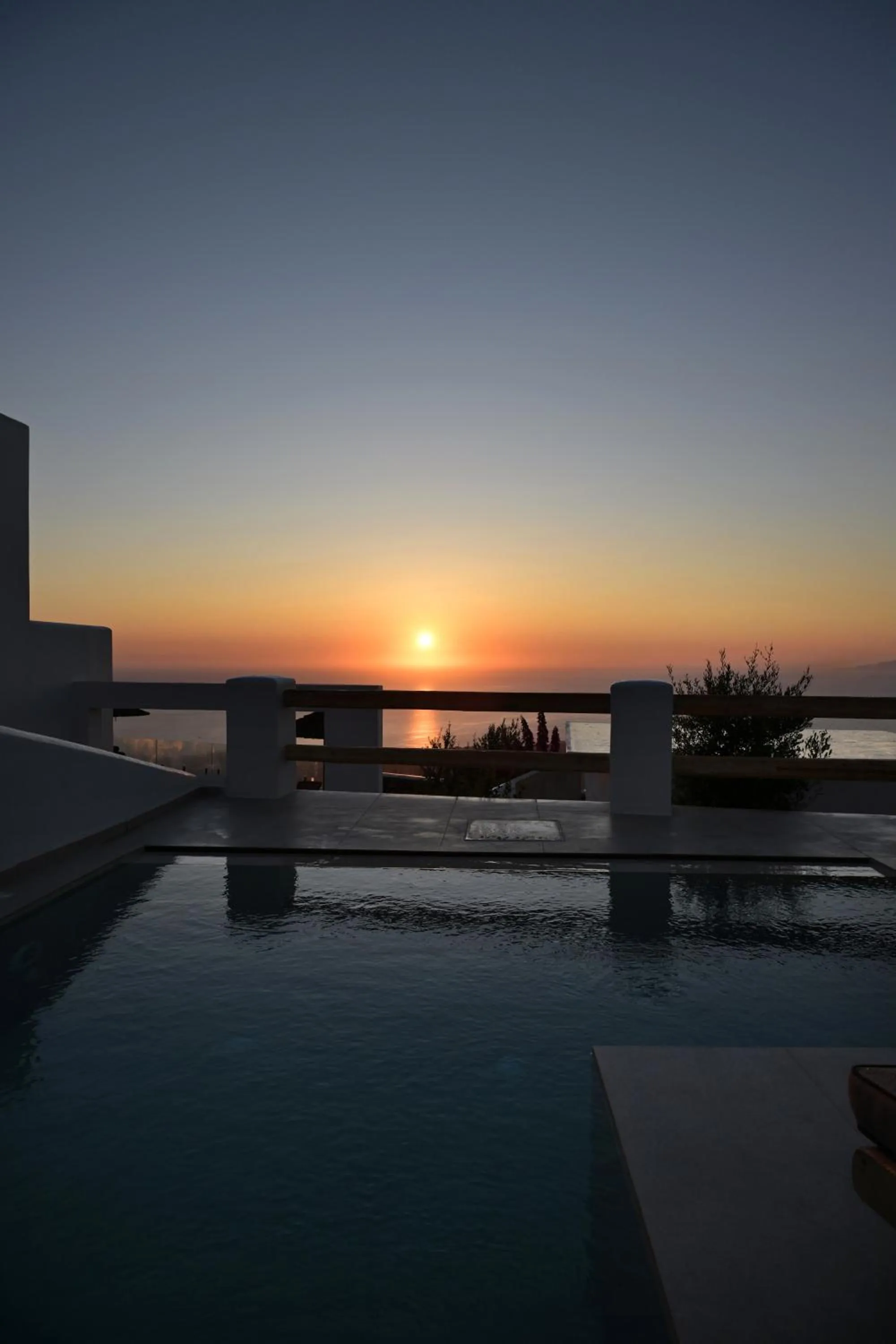 Splendour Hotel and Suites