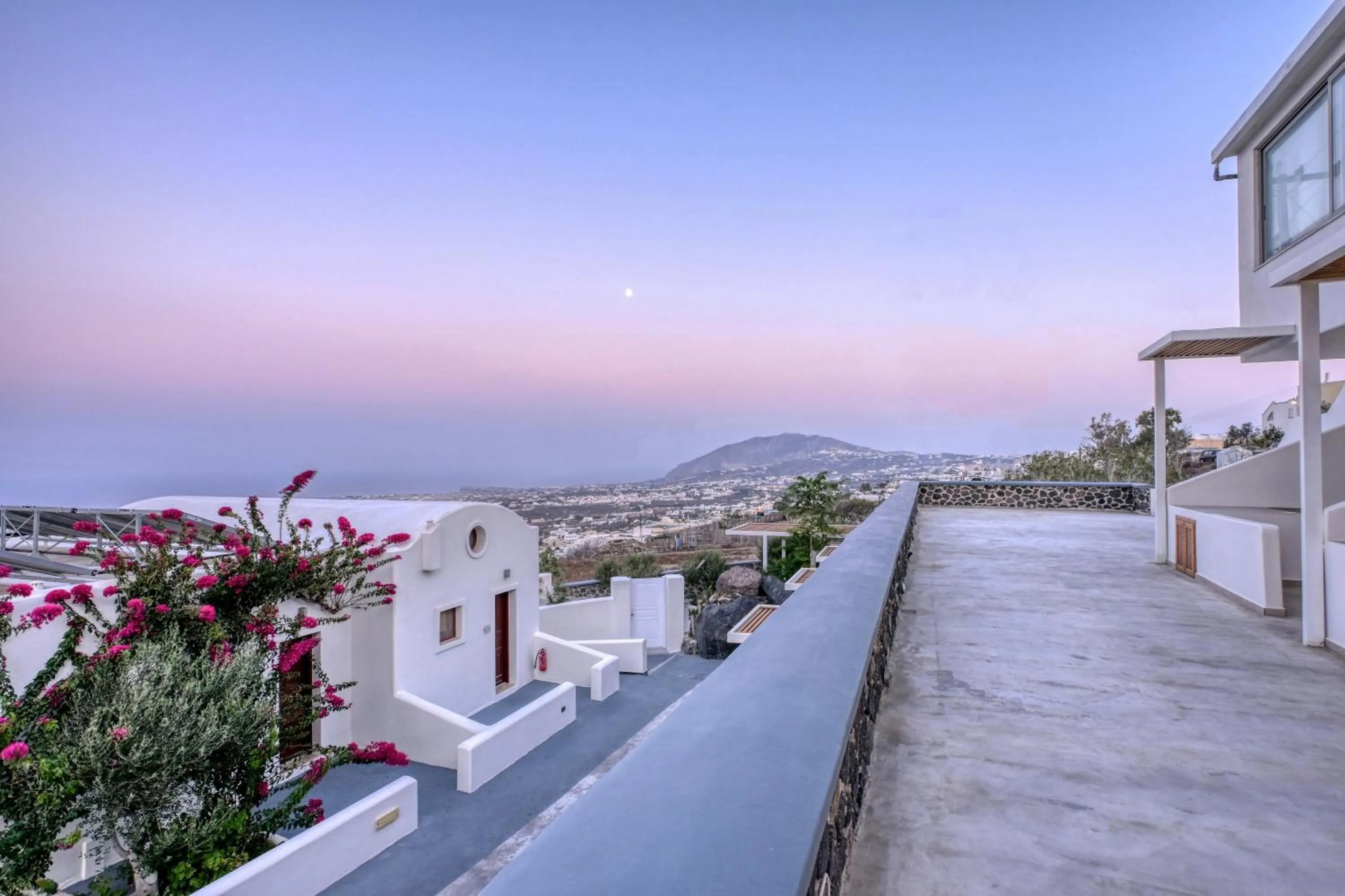 Splendour Hotel and Suites