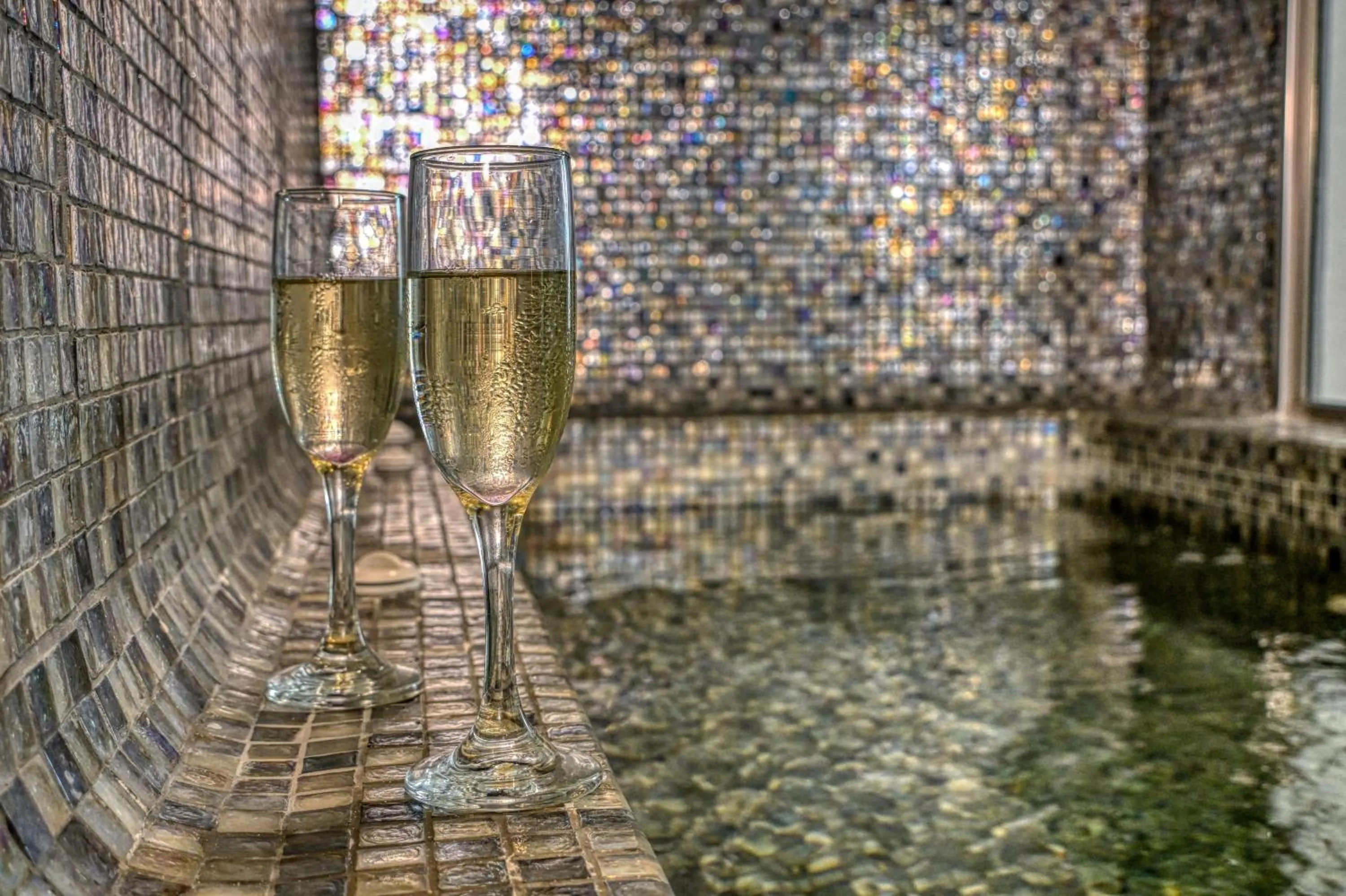 Splendour Hotel and Suites