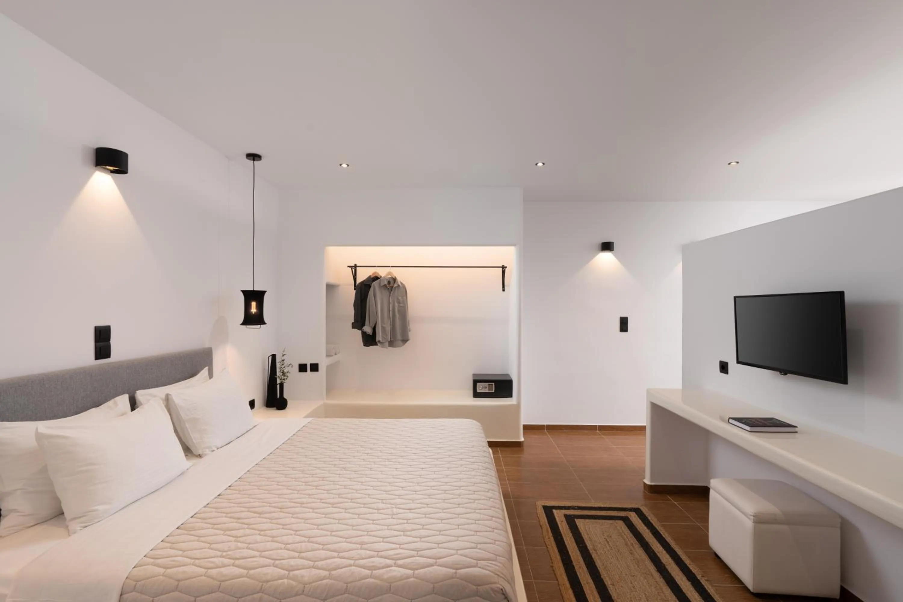 Photo of the whole room, Bed in Splendour Hotel and Suites