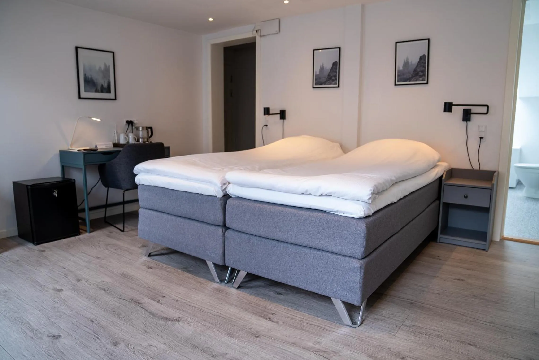 Bedroom, Bed in Hotel Røde-Kro