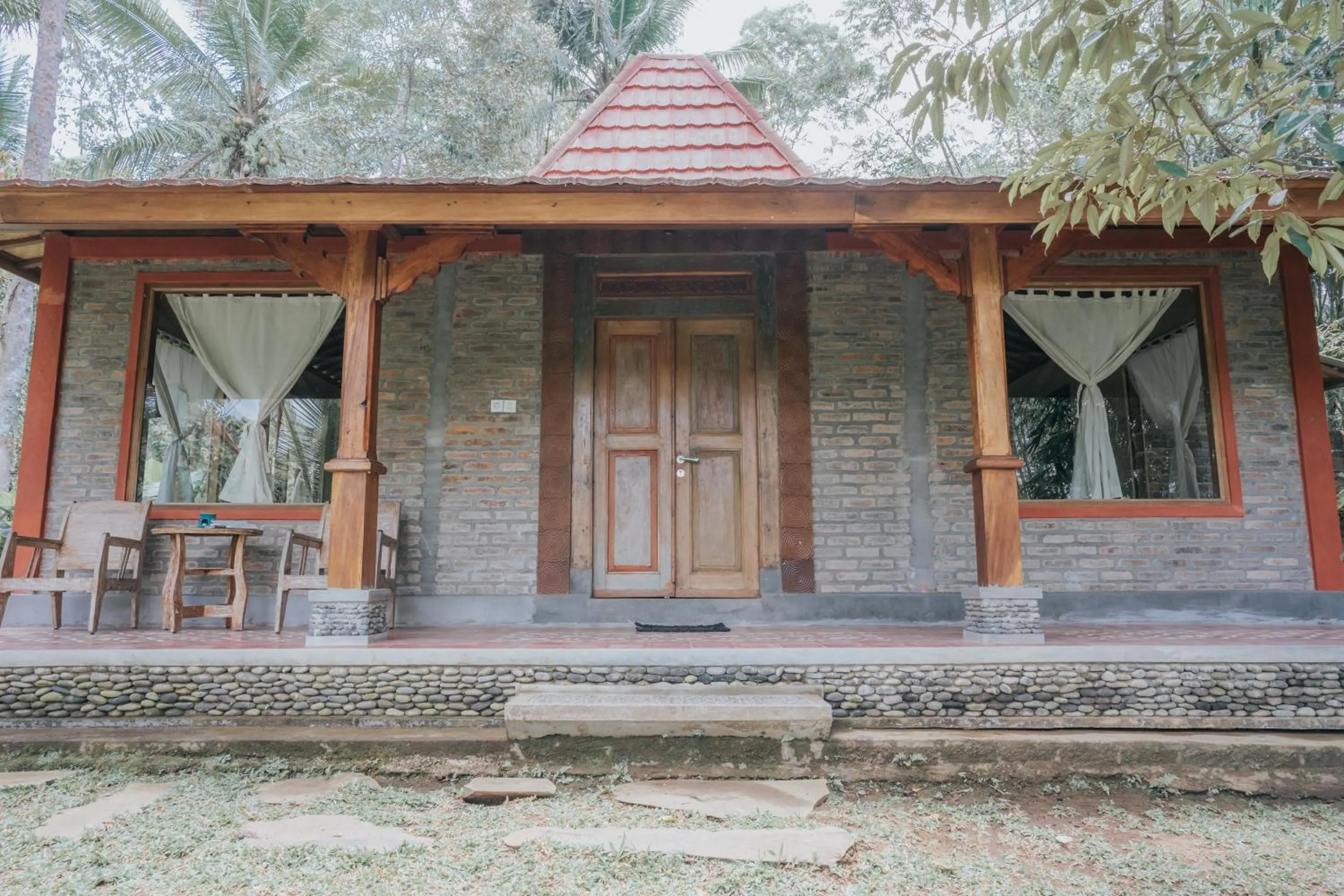 Shower in Saridevi Ecolodge