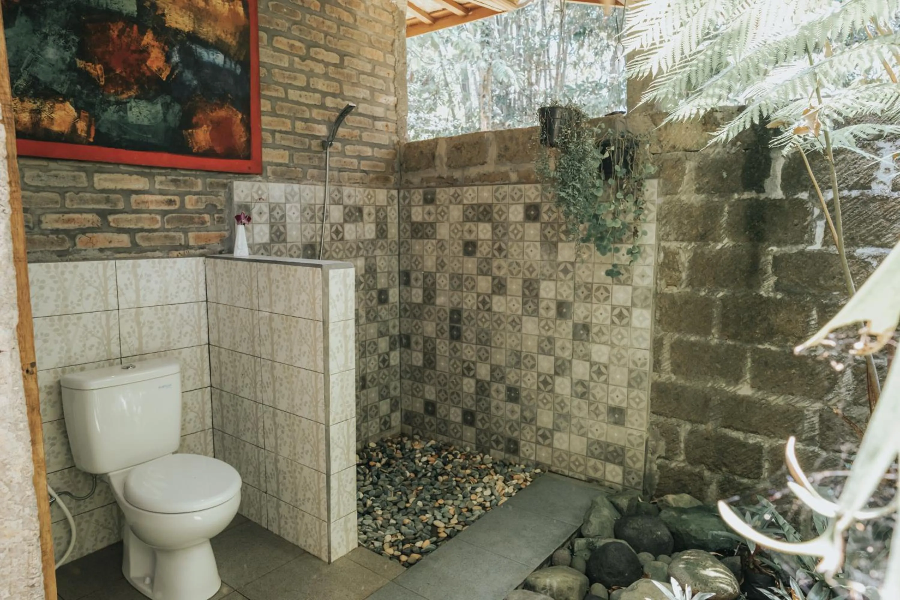 Shower in Saridevi Ecolodge
